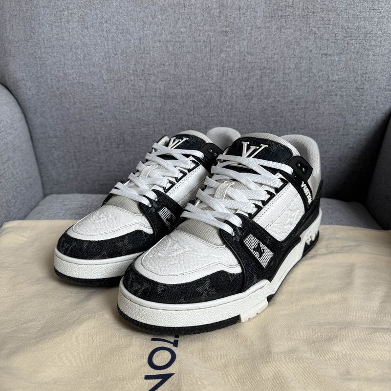 Louis Vuitton Louis Vuitton Panda Print Low-Top Sneakers 0079 Size US 7.5 / EU 40-41 - 1 Thumbnail