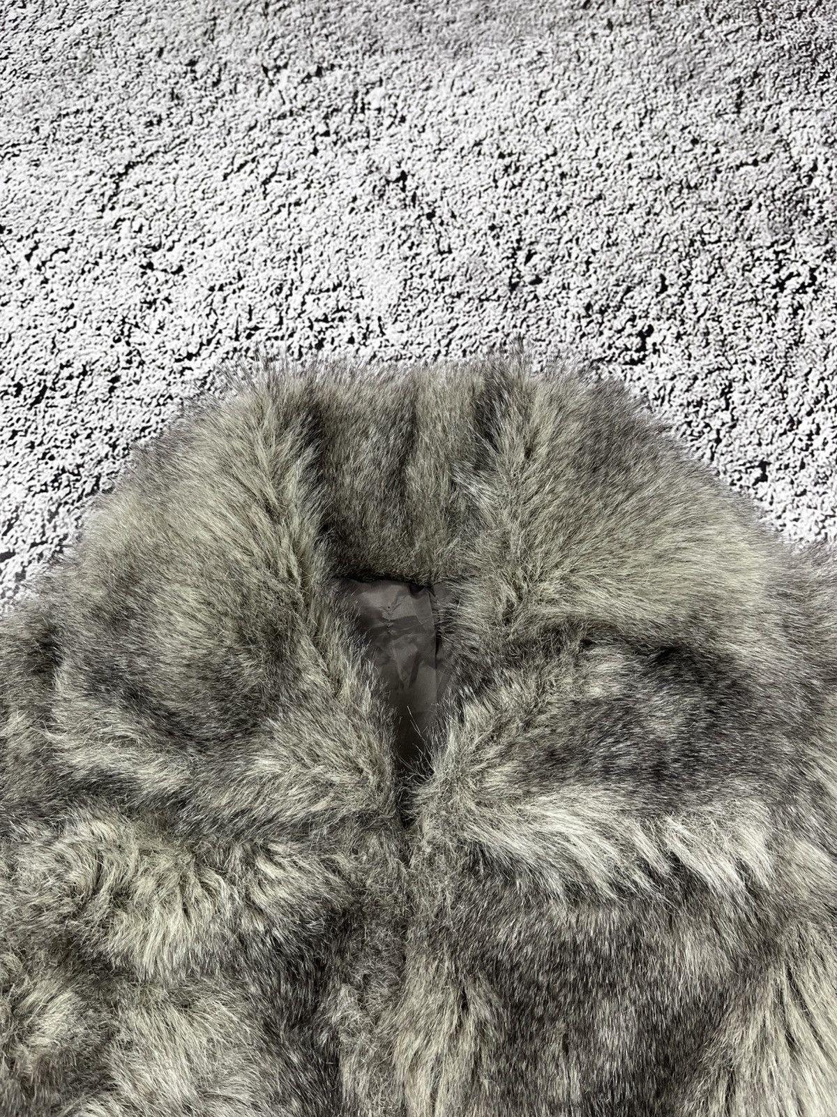 Vintage Vintage Y2K elongated fur faux coat luxury 00s style M Size M / US 6-8 / IT 42-44 - 5 Thumbnail