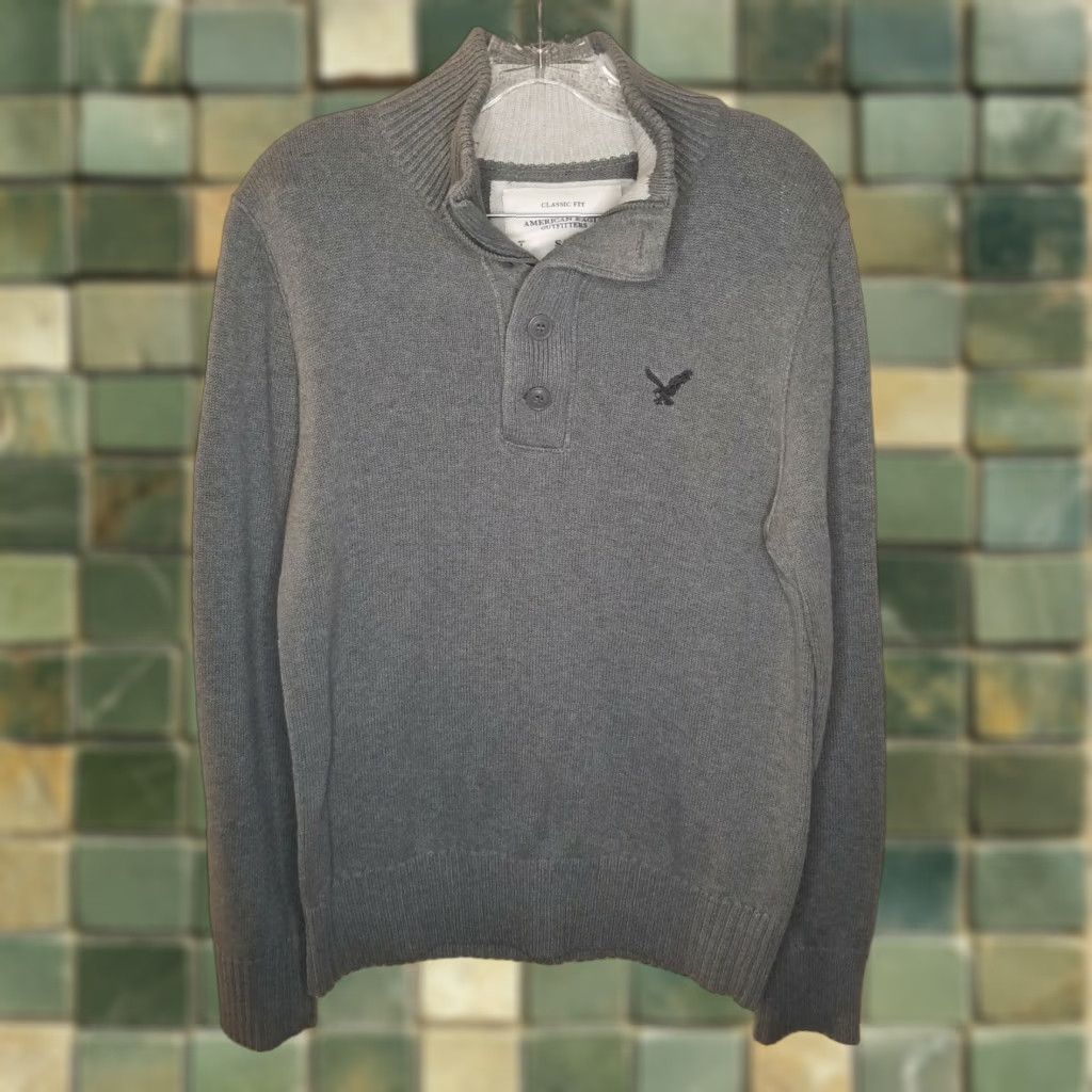 American Eagle Outfitters VINTAGE? No. American Eagle Mens Gray Long Sleeve 1/2 Zip Button Pullover Sweater Size S Size US S / EU 44-46 / 1 - 1 Thumbnail