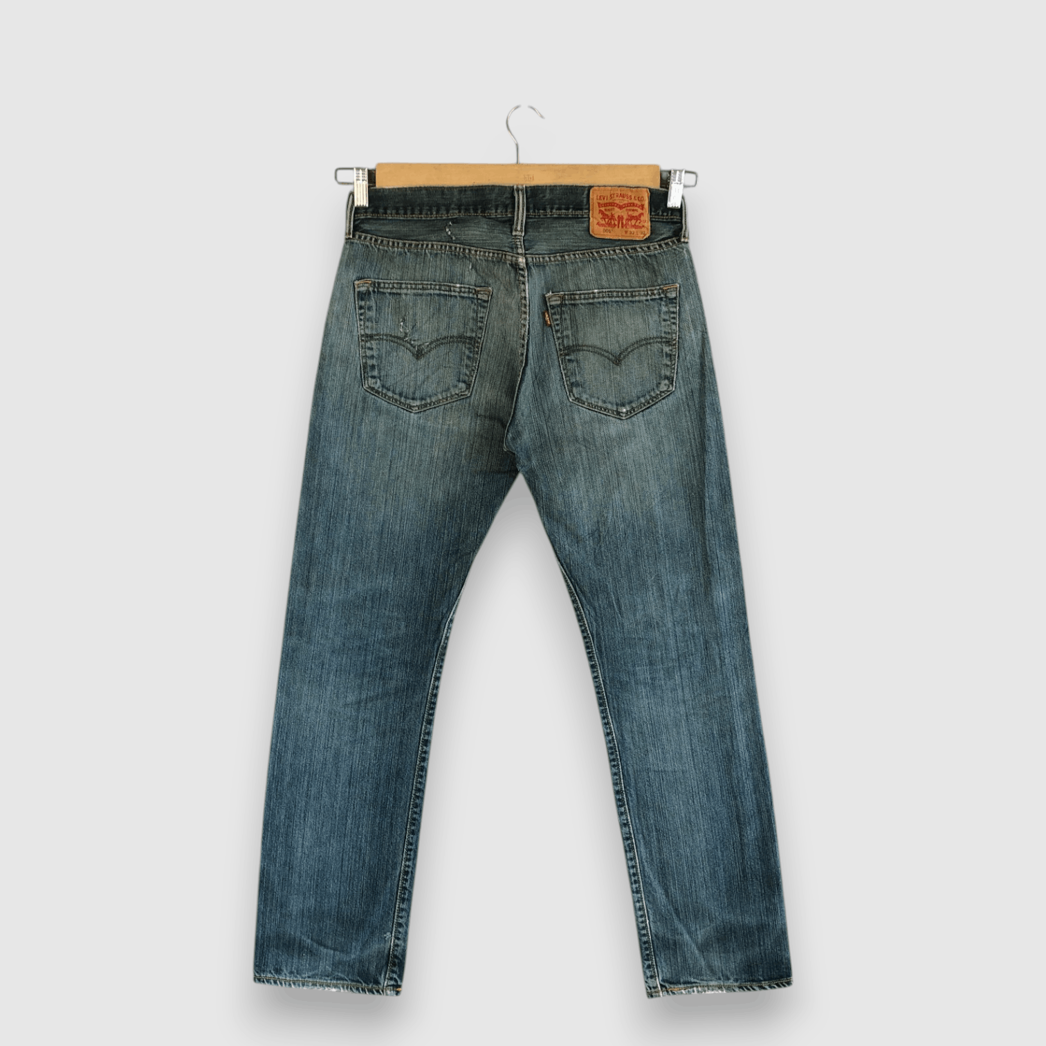 Levi's Vintage Levis Jeans Distressed Levis 501 Denim Faded Pants Size US 32 / EU 48 - 2 Thumbnail