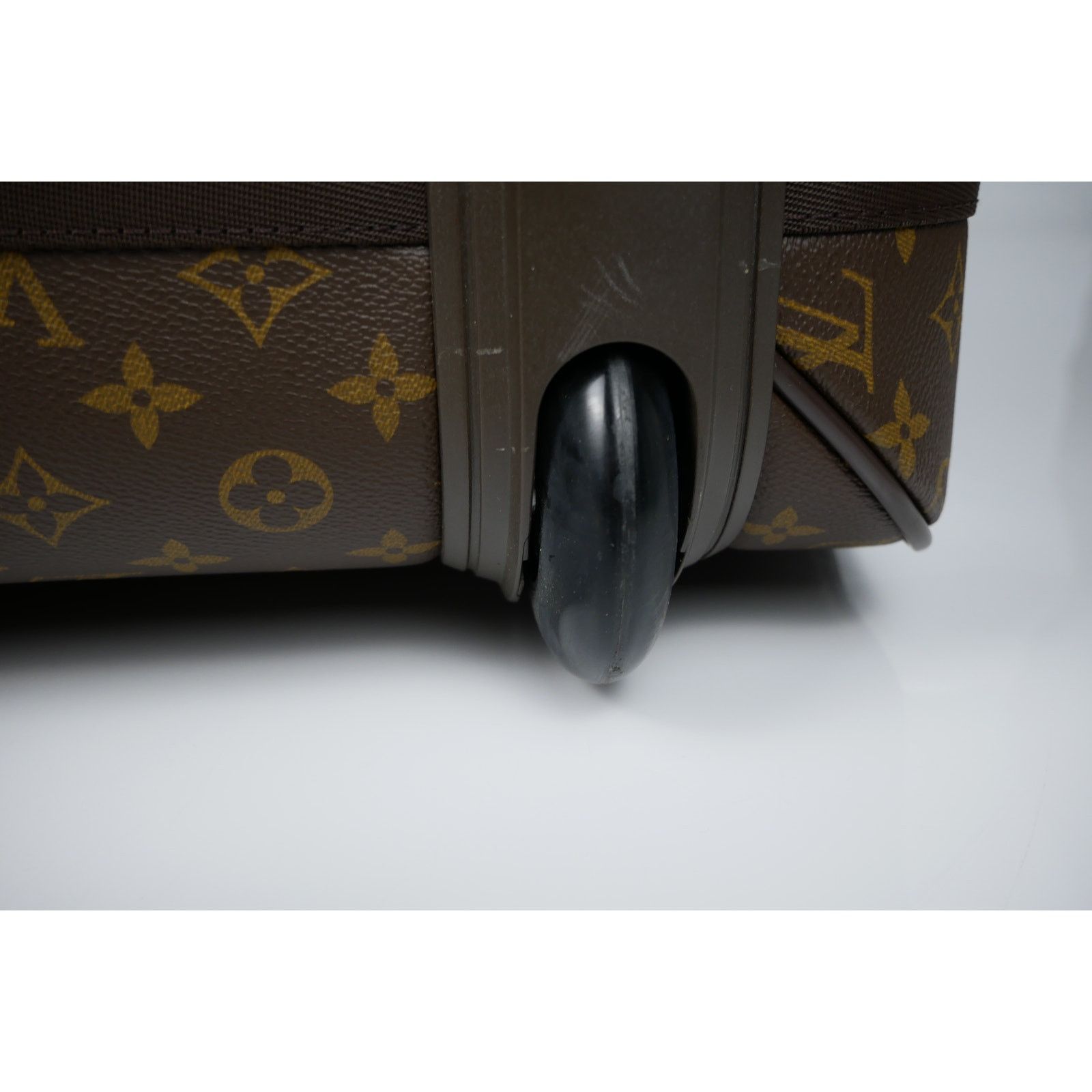 Louis Vuitton Louis Vuitton Rolling Pegase Suitcase 55 Size ONE SIZE - 17 Thumbnail