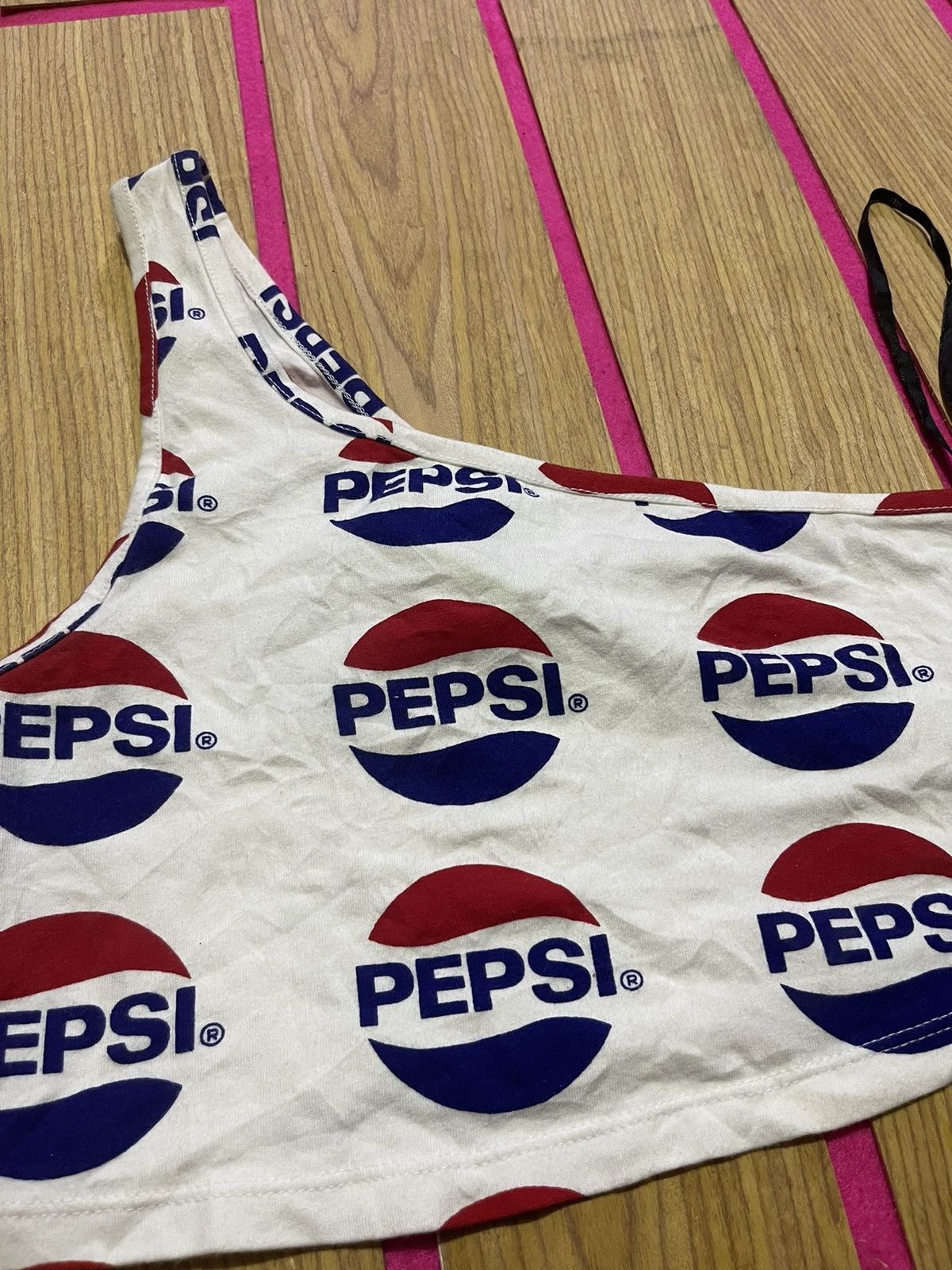 If Six Was Nine Y2K FOREVER 21 X PEPSI TANK TOP WOMEN FULL PRINT Size S / US 4 / IT 40 - 2 Thumbnail