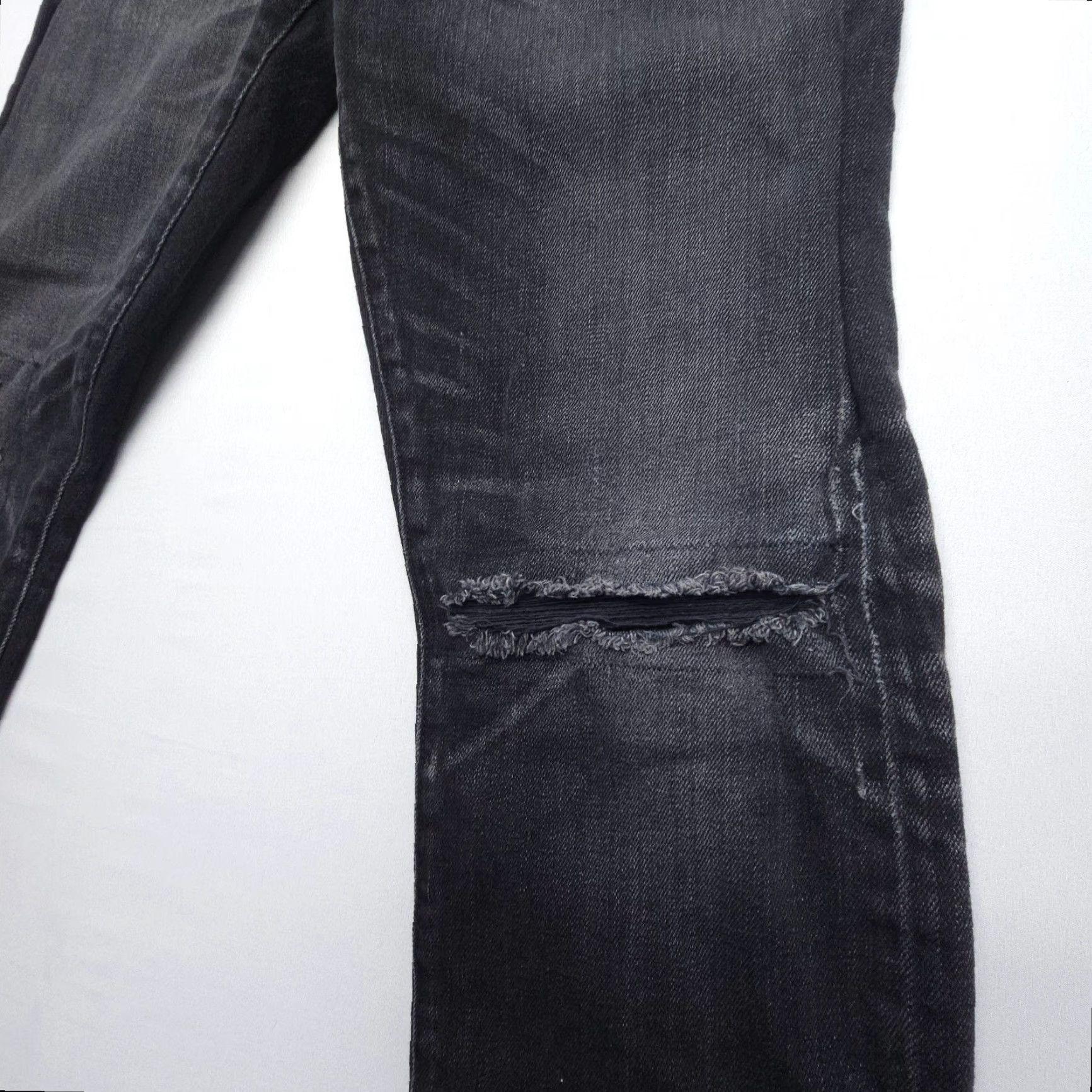 Vintage Baldwin Slim Jeans 29x30 Black Distressed USA Made Men's Size US 29 - 5 Thumbnail