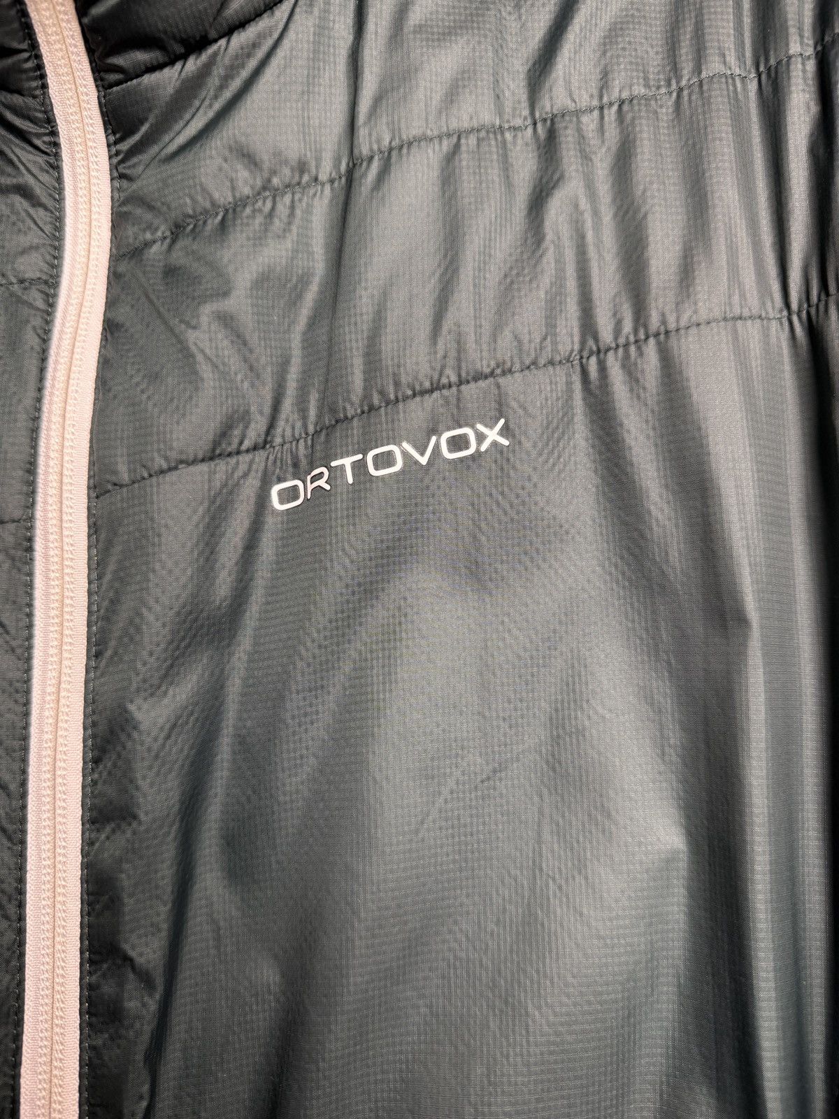 ORTOVOX Ortovox 2L SWISSWOOL Reversible JACKET size XL Size US XL / EU 56 / 4 - 10 Thumbnail