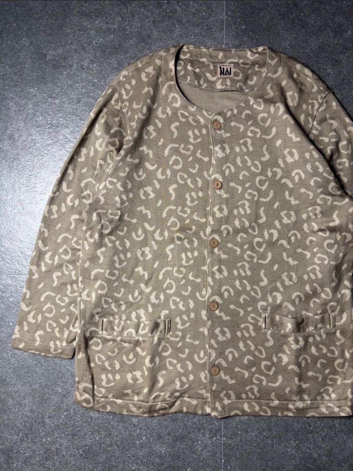 Hai Sporting Gear Hai sporting gear Leopard Outer Collarless Size US L / EU 52-54 / 3 - 2 Thumbnail