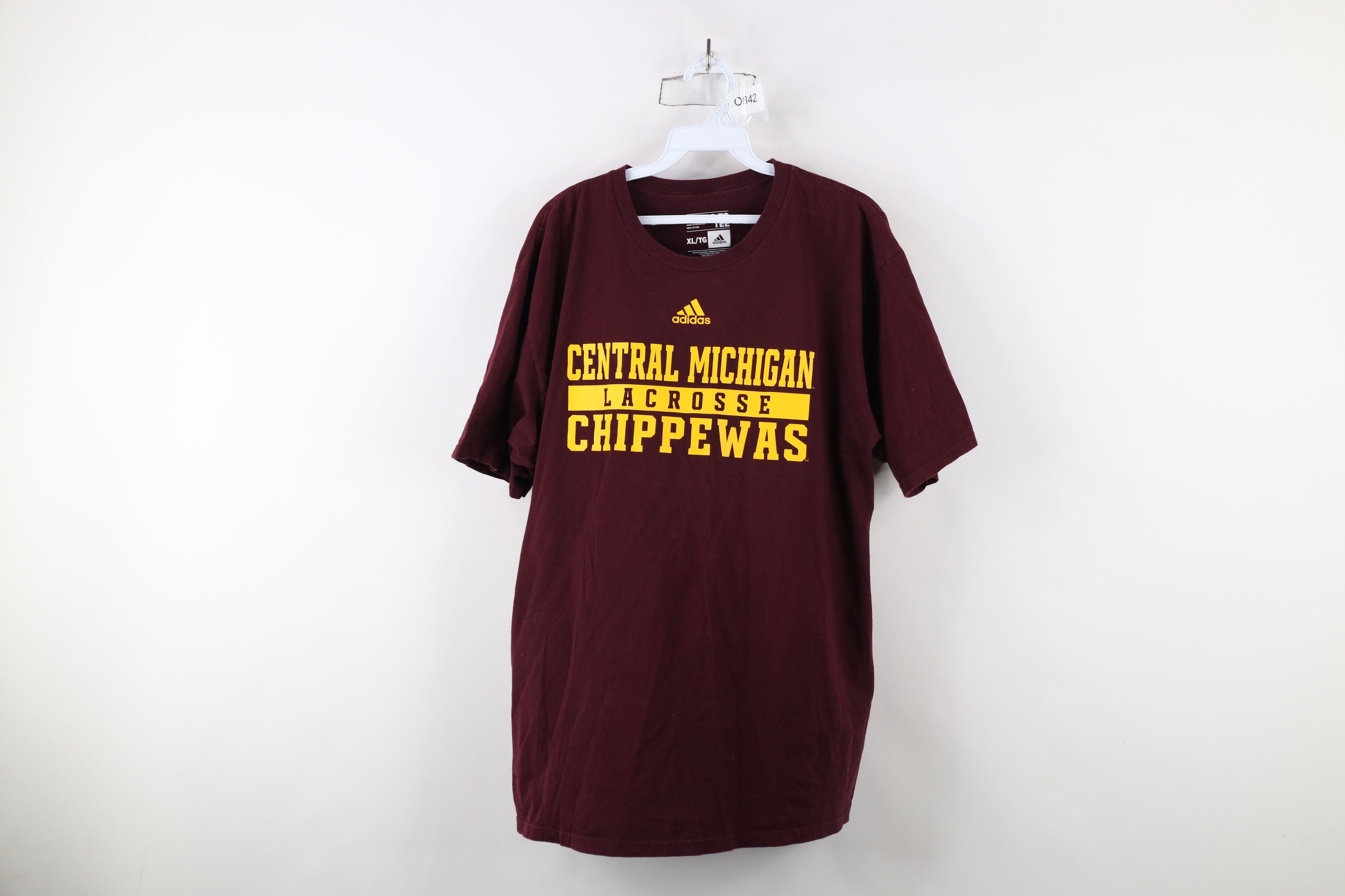 Adidas × Vintage Adidas Central Michigan University Lacrosse T-Shirt Red Size US XL / EU 56 / 4 - 1 Thumbnail