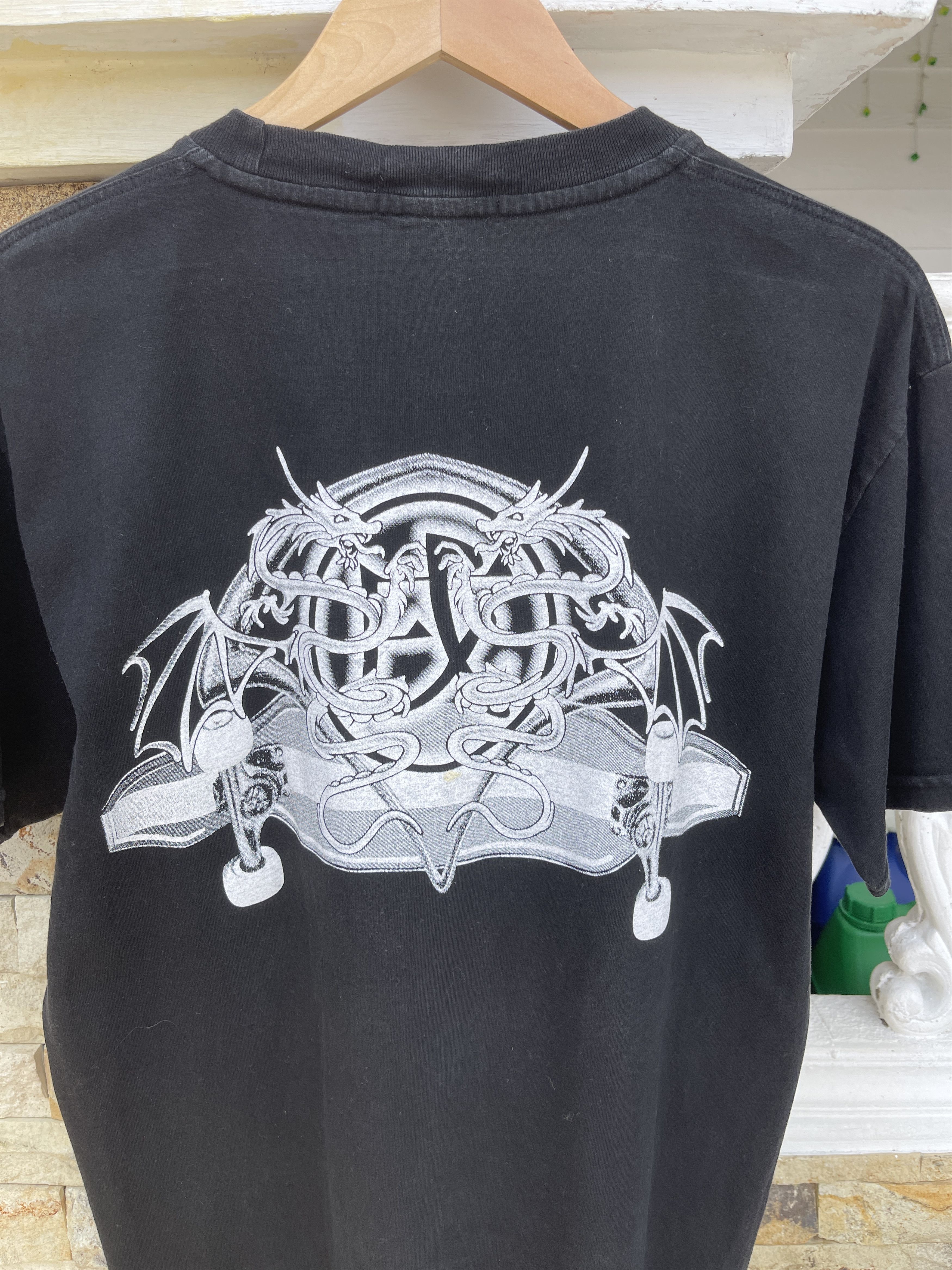 Blind Skateboards Last Drop🔥Rare🔥Vintage Dragon Skateboards T-Shirt Size US L / EU 52-54 / 3 - 4 Thumbnail