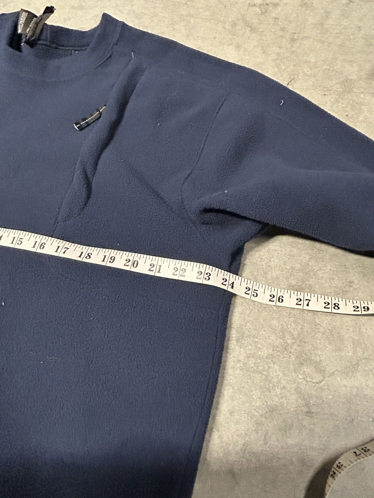Nike Vintage Y2K Fleece Nike Sweatshirt Zip Pocket Baggy Fit Size US M / EU 48-50 / 2 - 7 Thumbnail