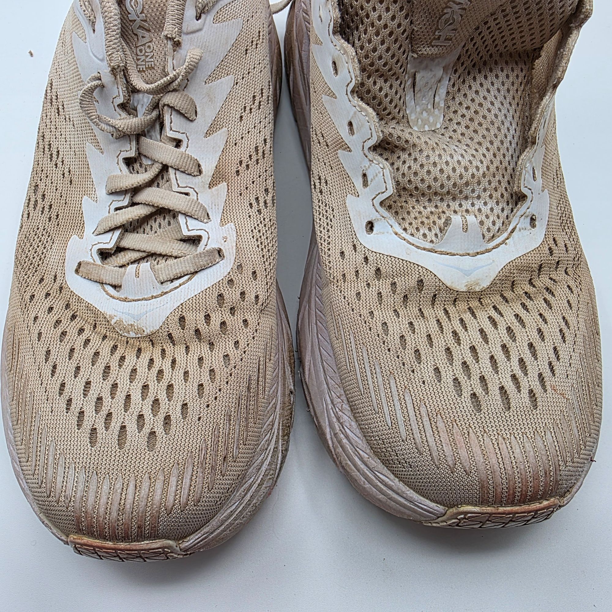Hoka Hoka One One Clifton 7 Mens Size 8 White Athletic Shoes Casu Size US 8 / EU 41 - 10 Thumbnail