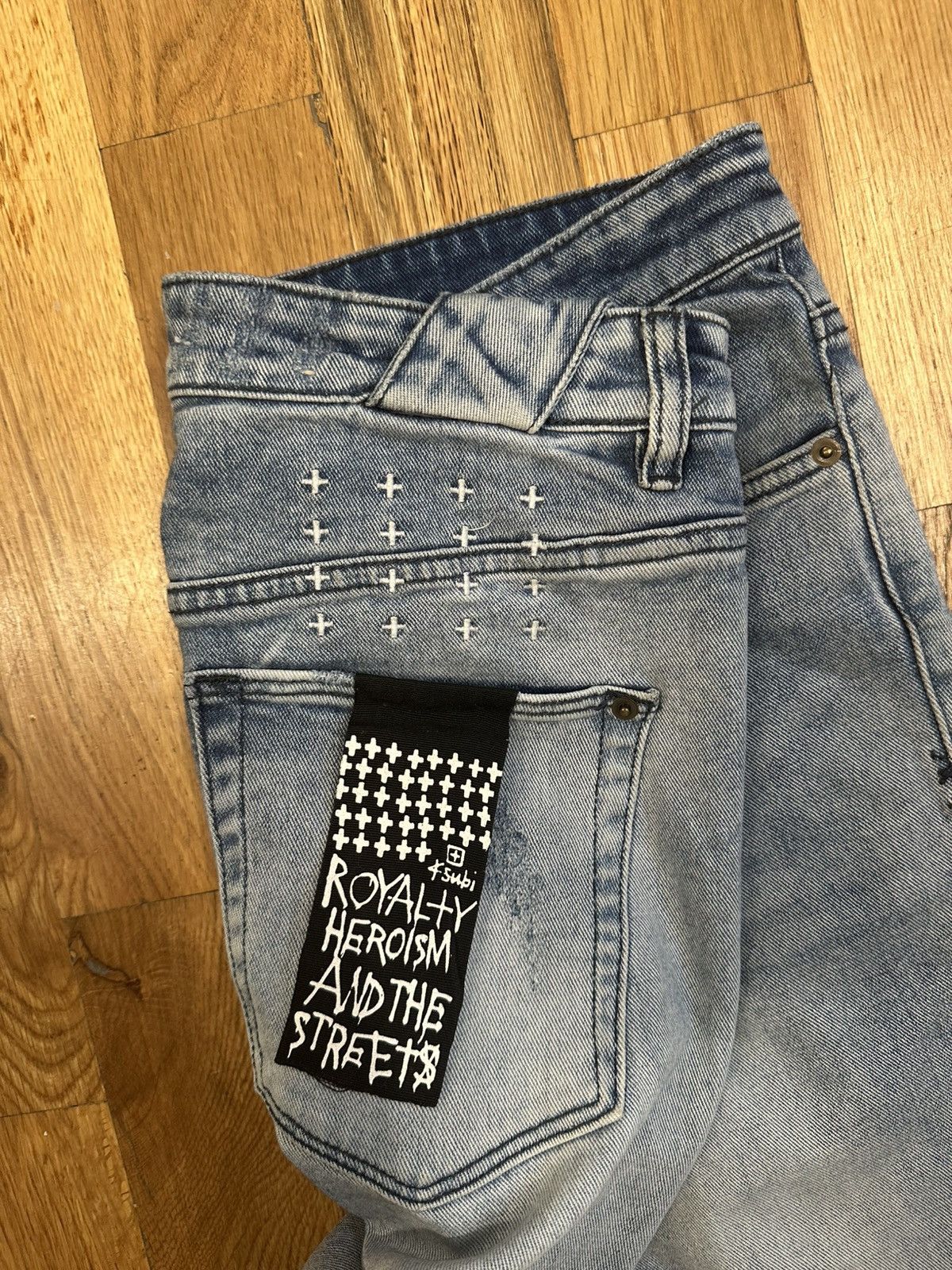 Ksubi Ksubi Knee Distress Blue Denim Jeans Size 31 Size US 31 - 4 Thumbnail