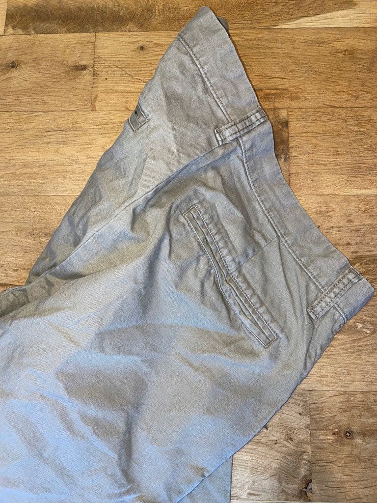 Old Navy OLD NAVY MEN'S CLASSIC CHINOS TROUSERS 30 L 30 Size US 30 / EU 46 - 2 Thumbnail
