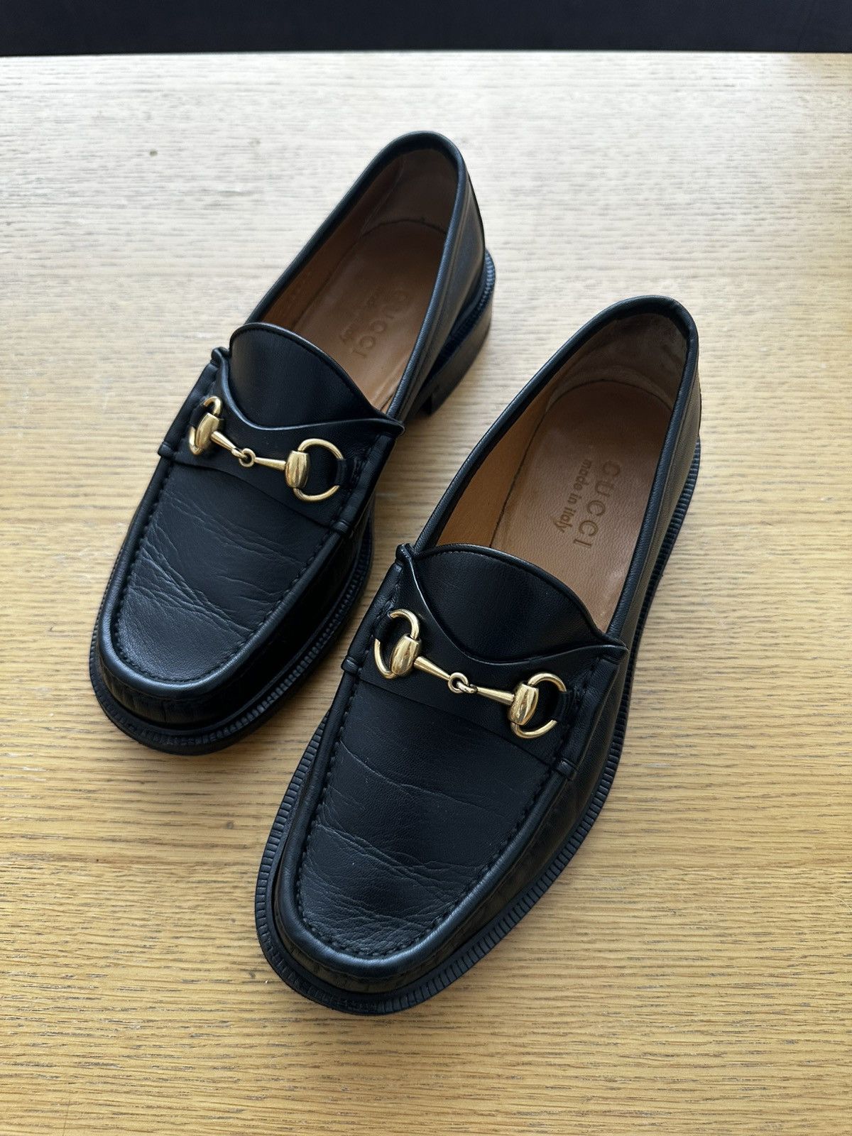 Gucci Gucci Loafers - Black Leather Gold Horsebit Buckle Size US 5 / EU 37 - 6 Thumbnail