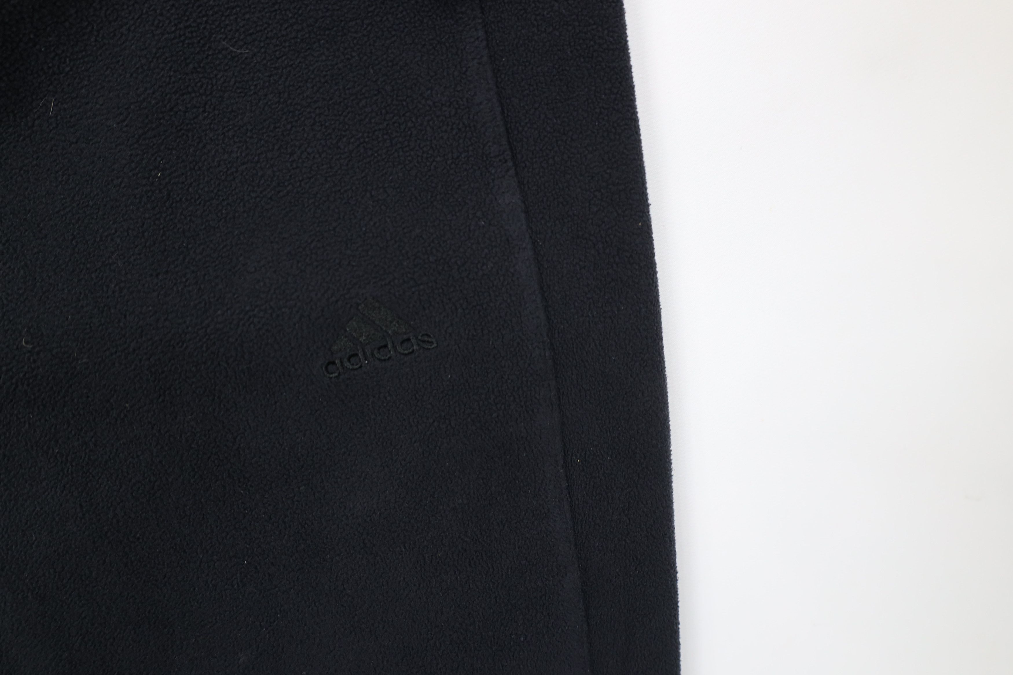 Adidas Vintage Y2K 2005 Adidas Spell Out Wide Leg Fleece Pants Size 32" / US 10 / IT 46 - 5 Thumbnail