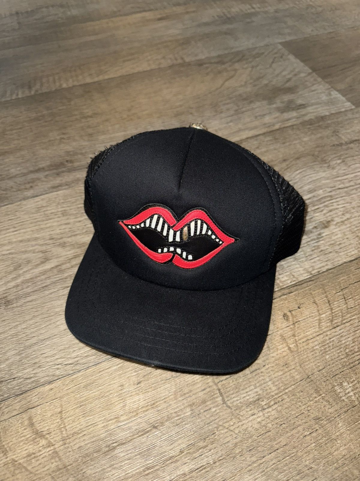 CHROME HEARTS MATTY BOY LIPS HAT