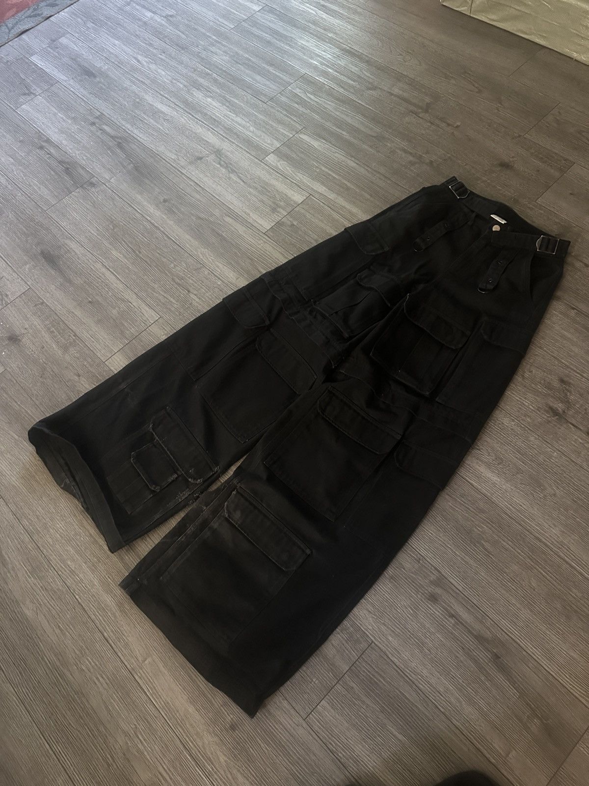 Vetements Vetements Multi Cargo Pocket Pants Size US 28 / EU 44 - 2 Thumbnail