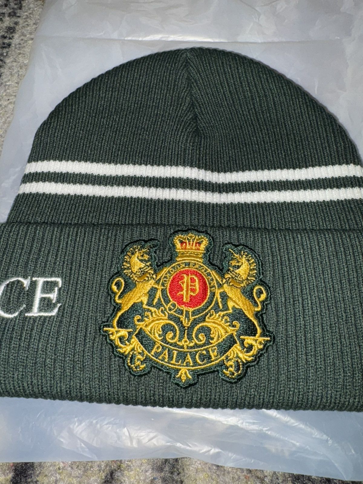 Palace Palace Established Beanie Size ONE SIZE - 2 Thumbnail
