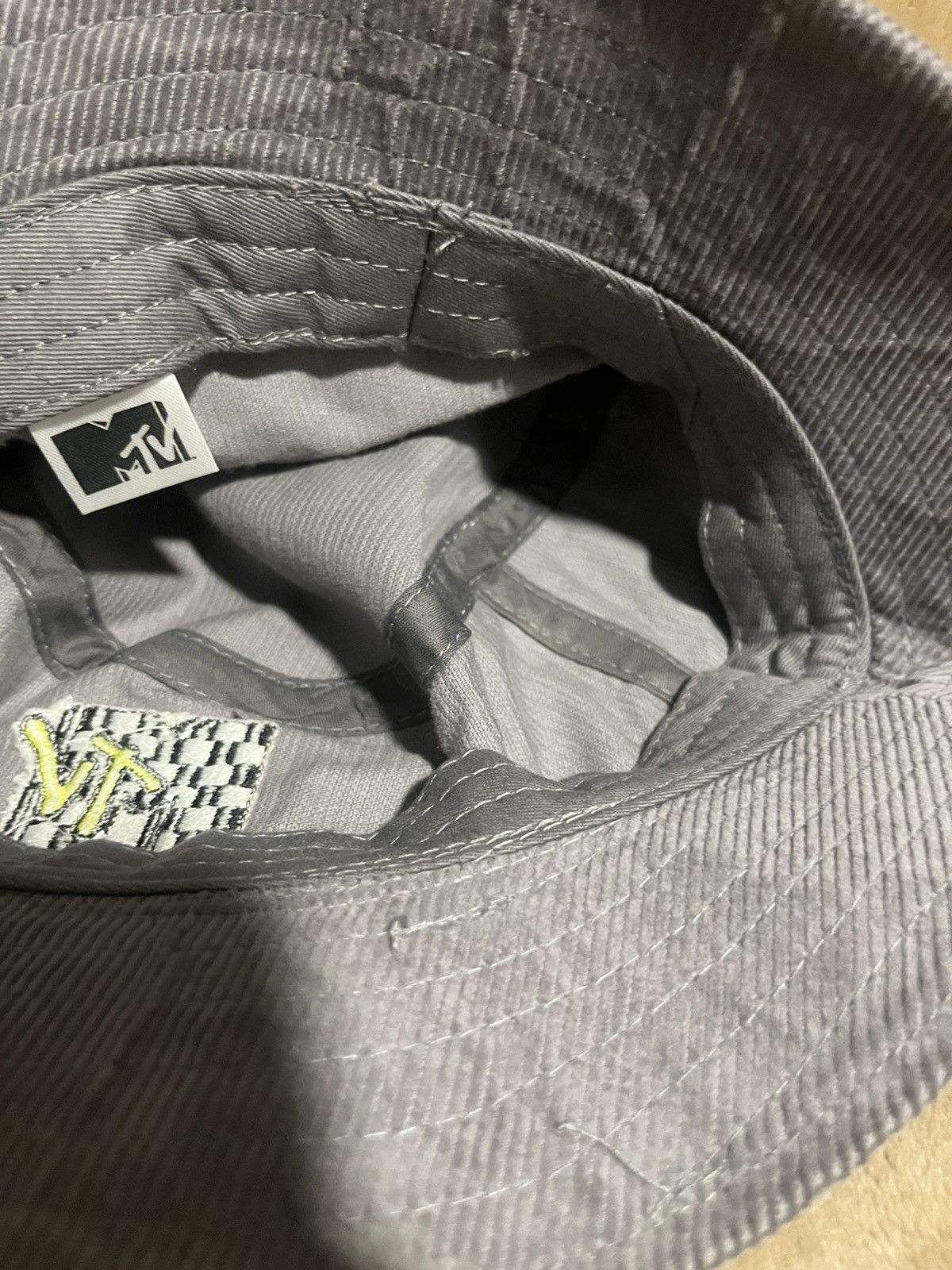 Adidas MTV Embroidered Music Television Grey Corduroy Bucket Hat Size ONE SIZE - 8 Thumbnail