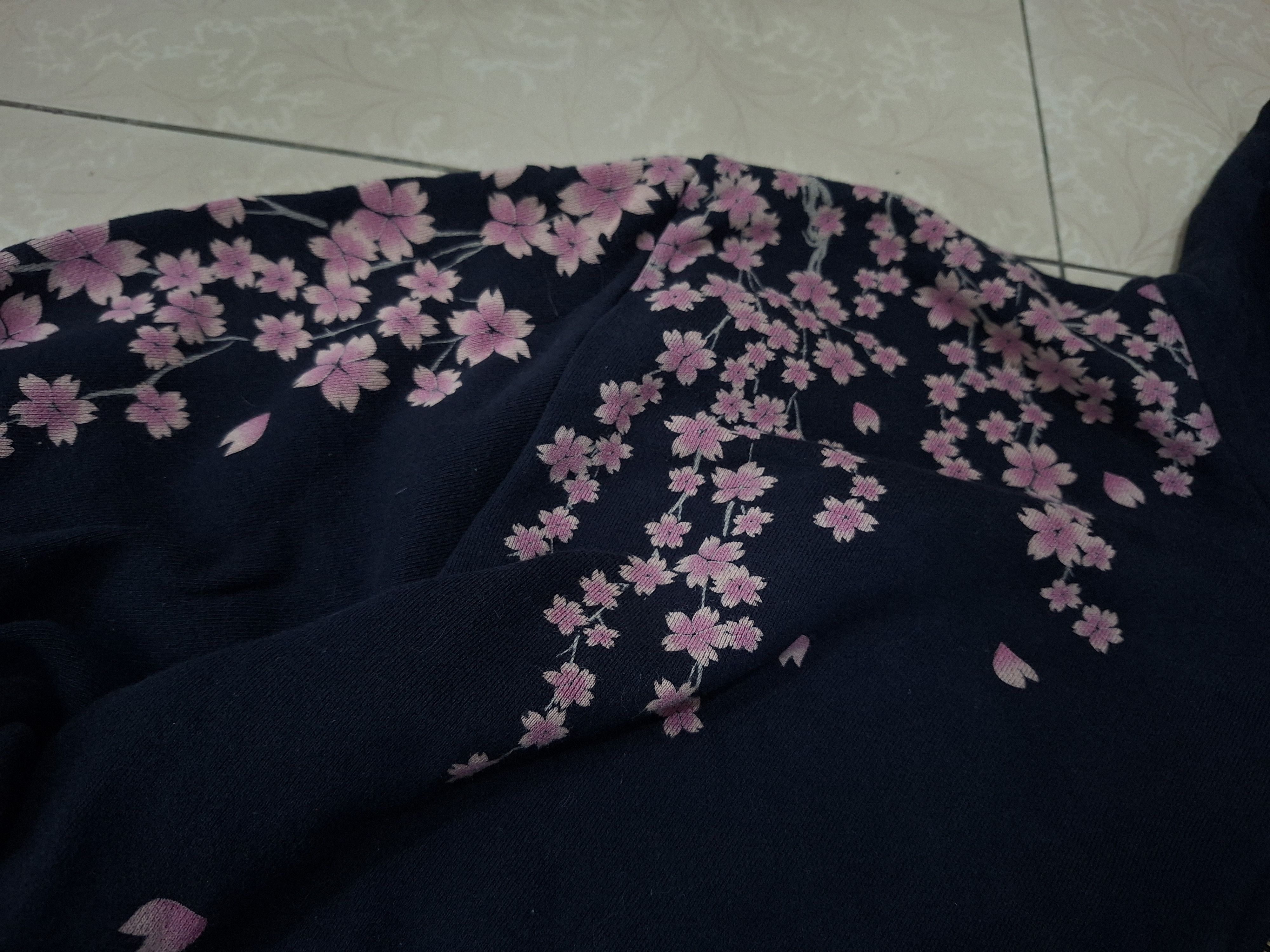 Japanese Brand Japanese brand X Oriental brand Size US XL / EU 56 / 4 - 4 Thumbnail