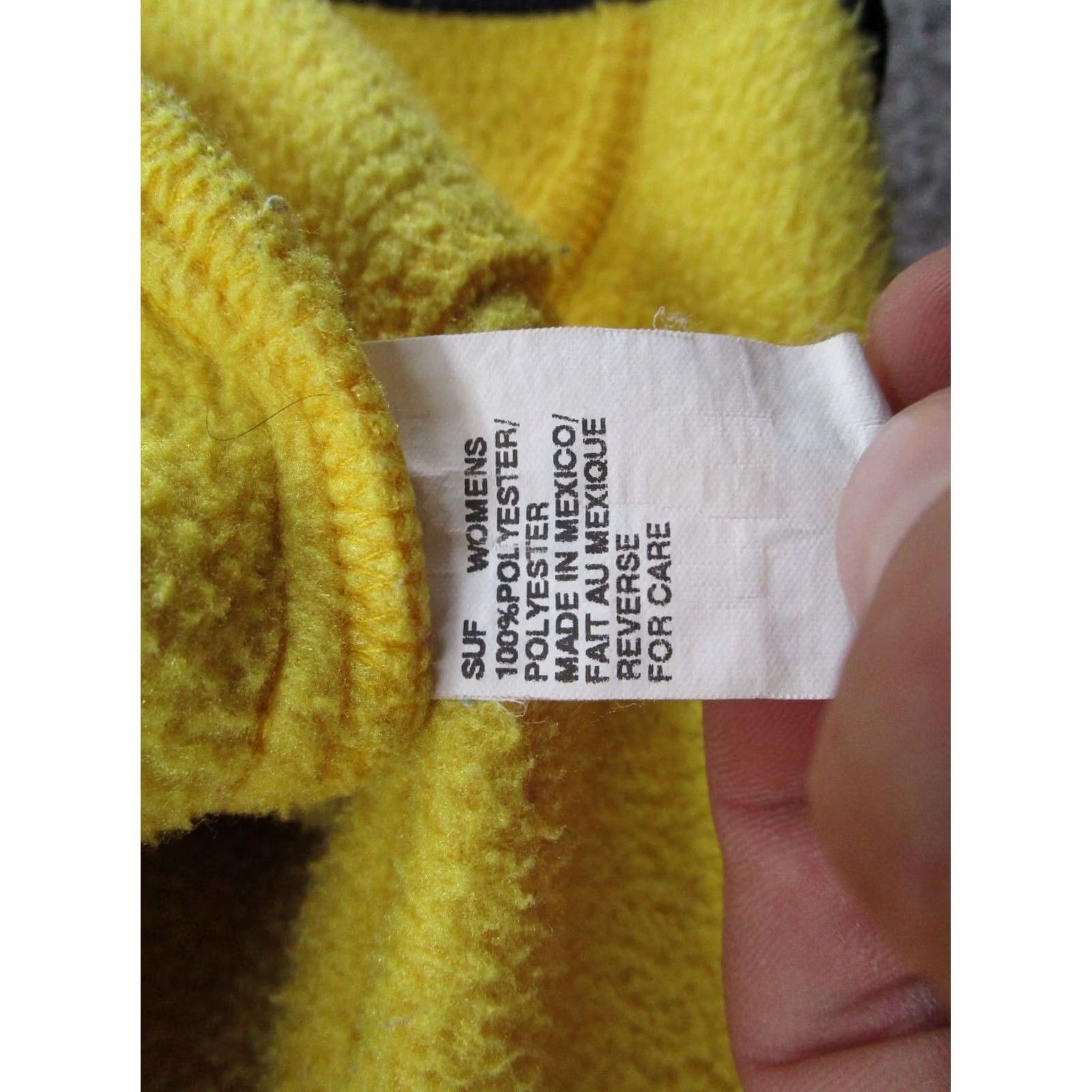 Vintage VINTAGE Woolrich Vest Ladies Yellow Polartec Fleece Zip Short Sleeveless 90s Sz L Womens Size L / US 10 / IT 46 - 4 Thumbnail