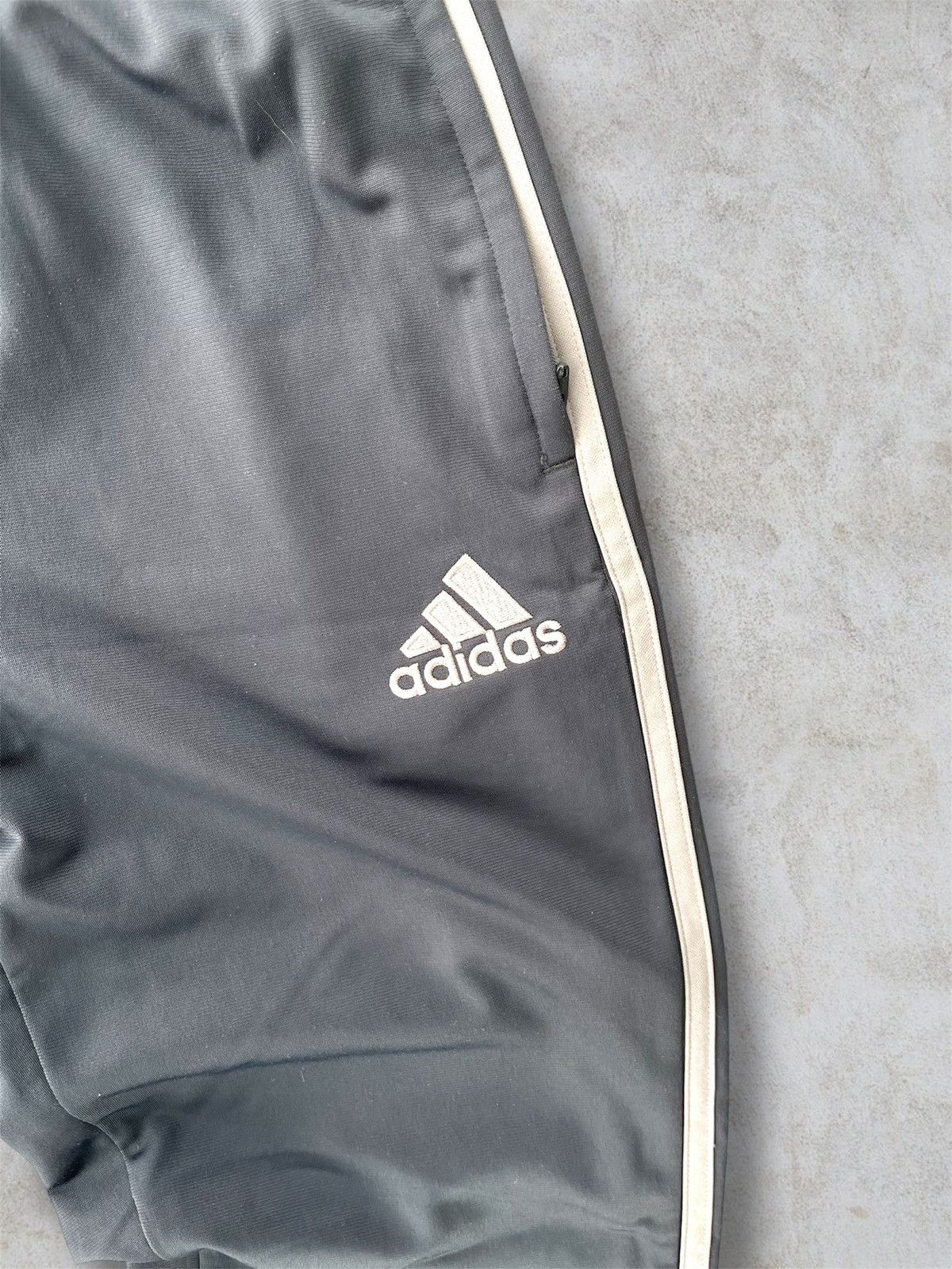 Adidas Adidas Juventus Turin Trainingsanzug Schwarz/Grau S Size US S / EU 44-46 / 1 - 11 Thumbnail