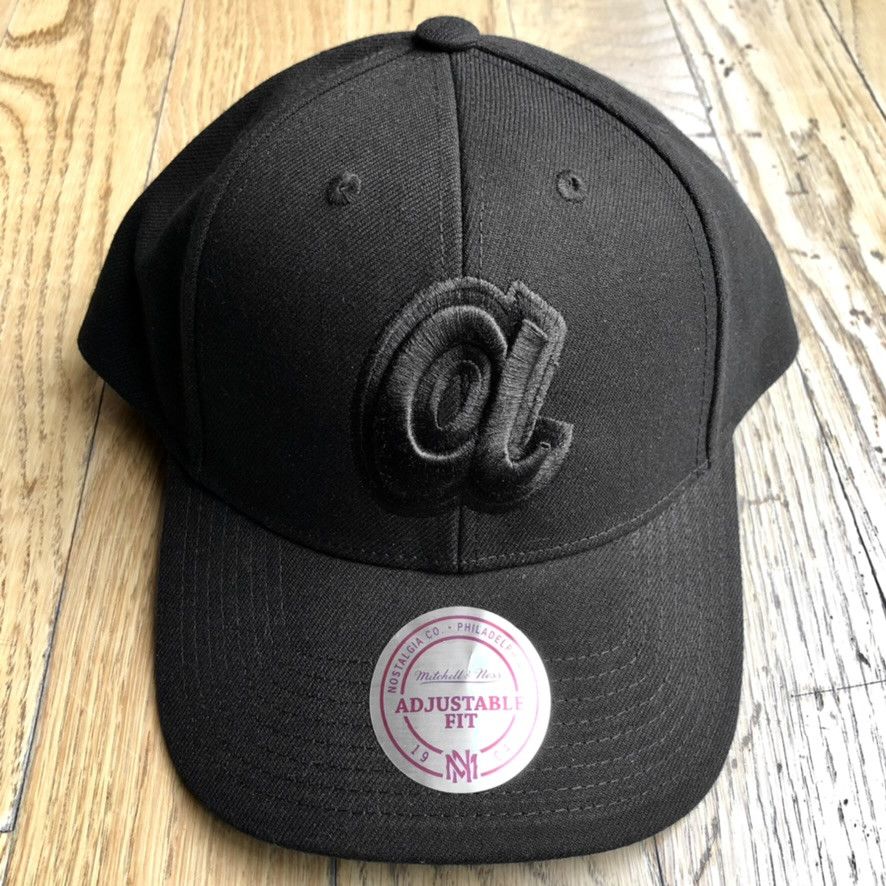 Mitchell & Ness Atlanta Braves Cooperstown Blackout Structured Snapback Hat Size ONE SIZE - 1 Thumbnail