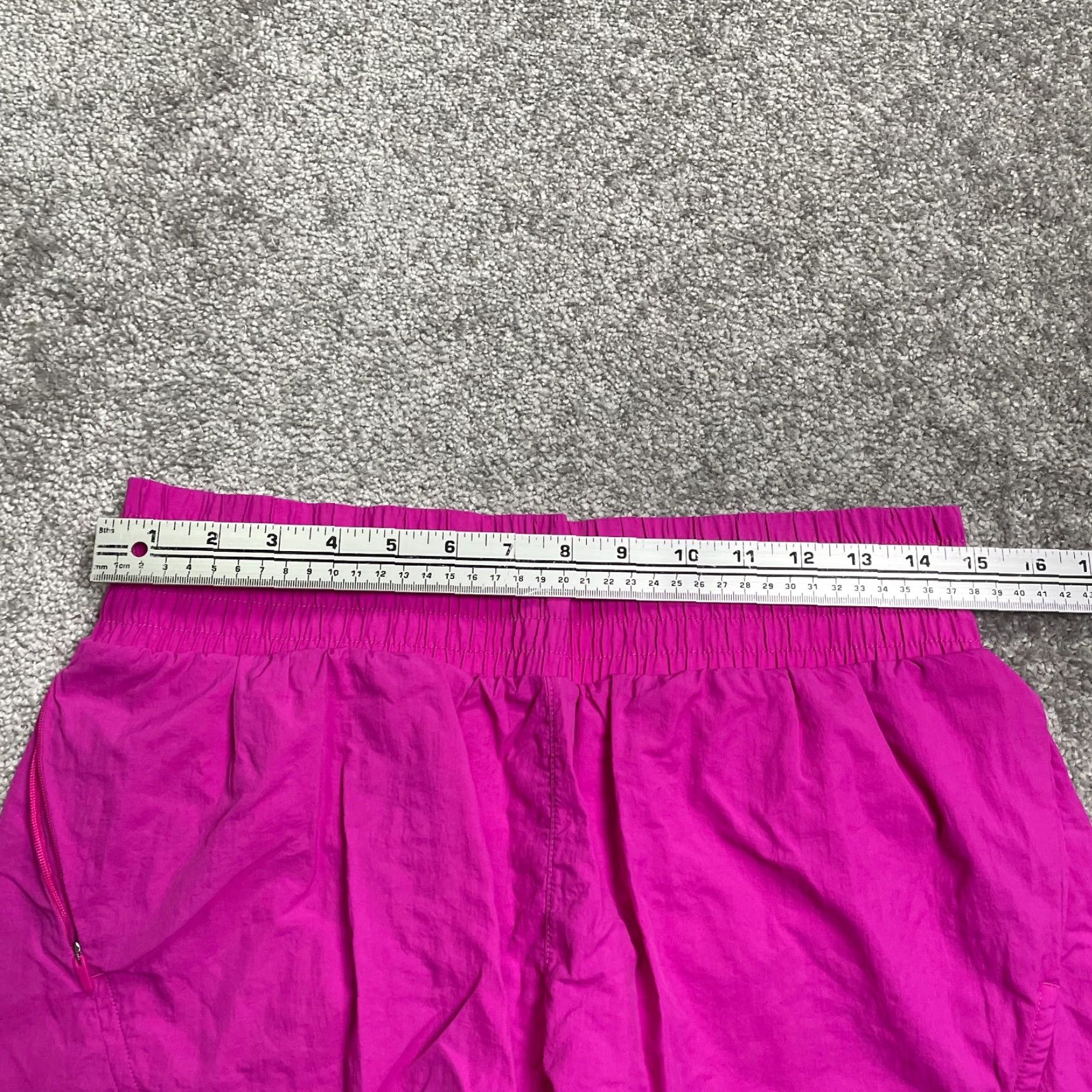 Vintage All In Motion Womens Shorts Athletic Purple 30x2 Medium Size Purple Nylon 100% Breathable Regular Waist) Size 32" / US 10 / IT 46 - 7 Thumbnail