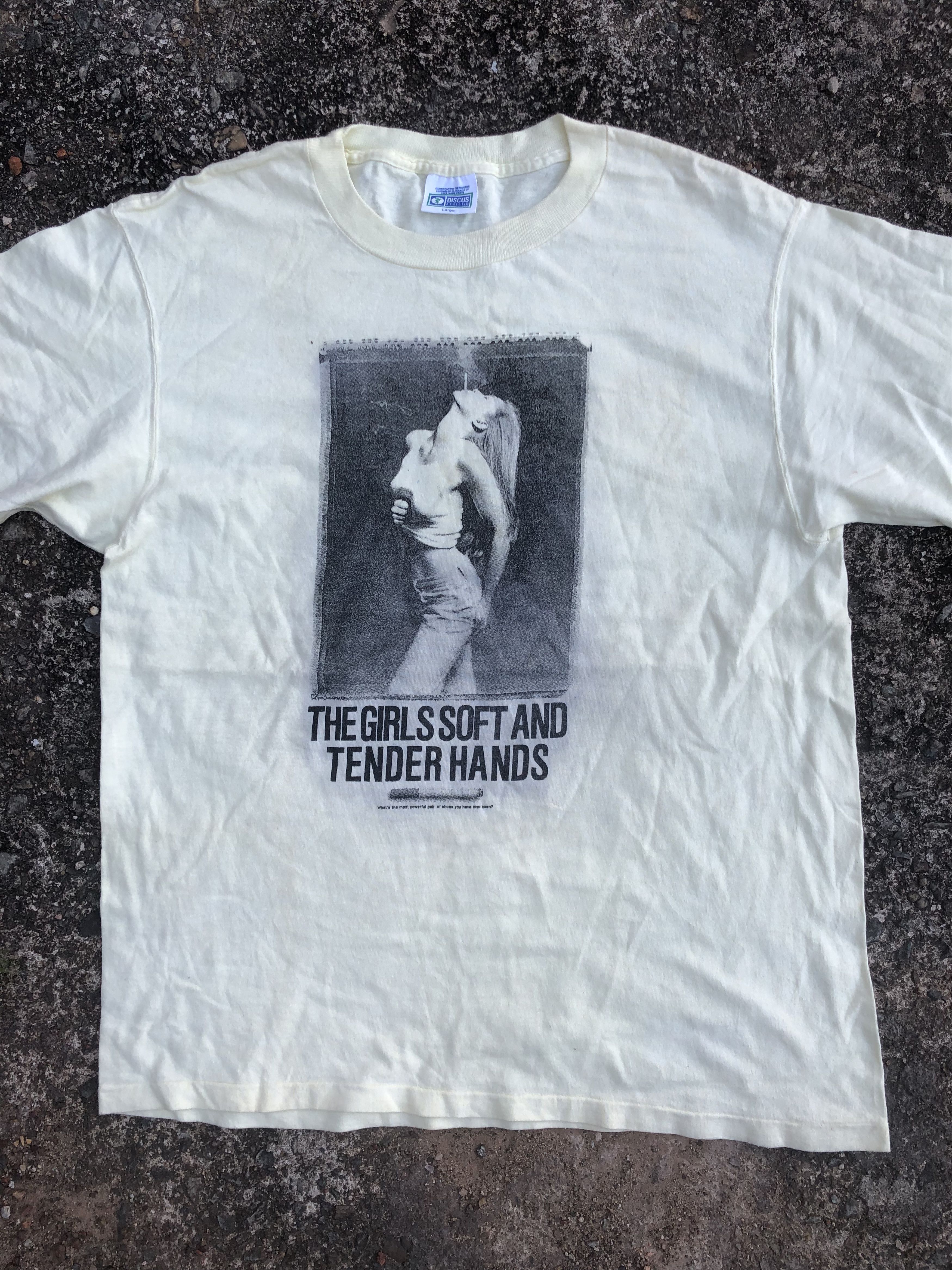 Vintage 🔥Vintage TRACI LORDS Erotic Photography Artwork T-shirt Size US L / EU 52-54 / 3 - 3 Thumbnail