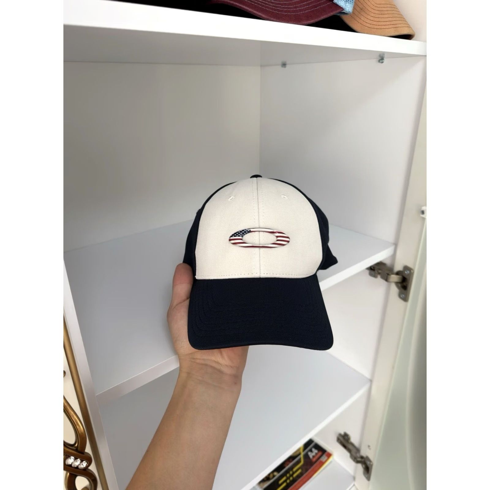 Oakley VINTAGE Oakley USA logo Cap Men L Blue Baseball Cap Size ONE SIZE - 2 Thumbnail