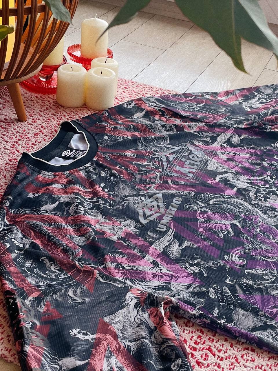 Aries Aries x Umbro Long Sleeve Shirt – Lion & Baroque Print – Size US L / EU 52-54 / 3 - 9 Thumbnail