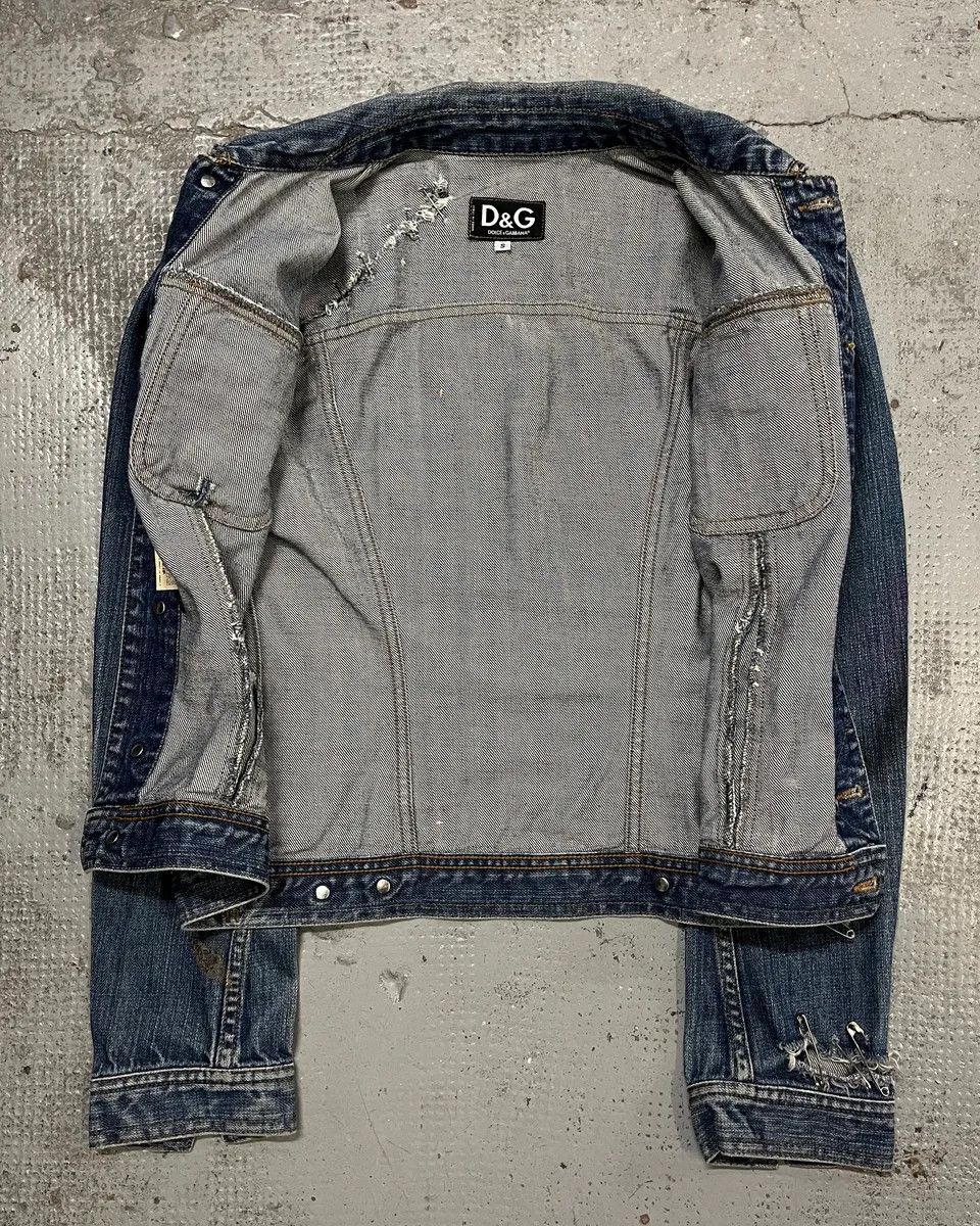 Dolce & Gabbana 2000s Dolce & Gabbana Safety Pin Blue Denim Jacket Size US XS / EU 42 / 0 - 10 Thumbnail