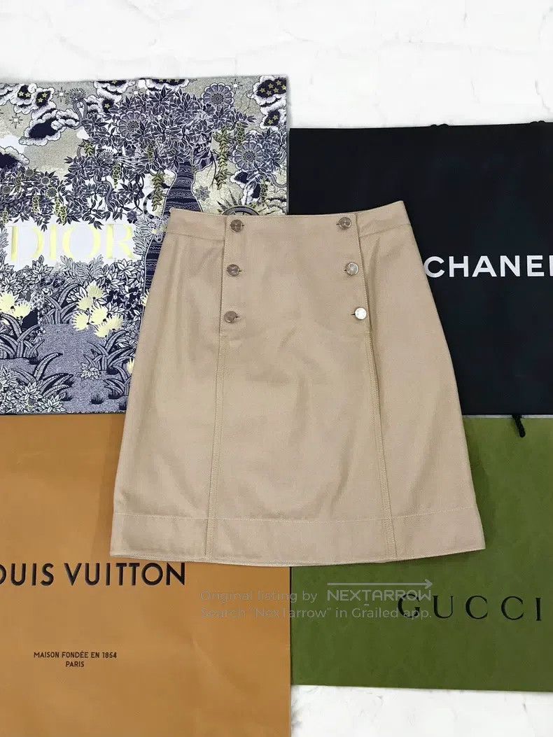 Hermes Hermes Dark Patterned Gold Buttoned Skirt Size 24" / US 00 / IT 34 - 1 Thumbnail