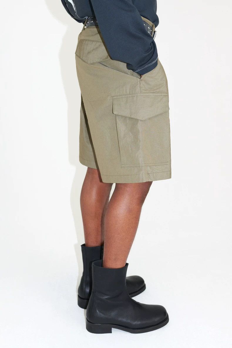 Our Legacy our legacy Army Green Large Pocket Shorts 2504-Nextarrow Size US 34 / EU 50 - 2 Thumbnail