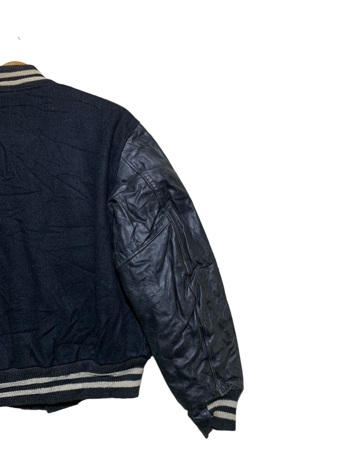 Golden Bear 🔥VTG GOLDEN BEAR VARSITY JACKETS ALL BLACKS Size US M / EU 48-50 / 2 - 6 Thumbnail