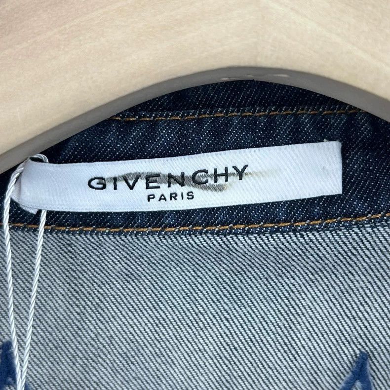 Givenchy Givenchy Blue star embroidered denim jacket, size S Size US S / EU 44-46 / 1 - 3 Thumbnail