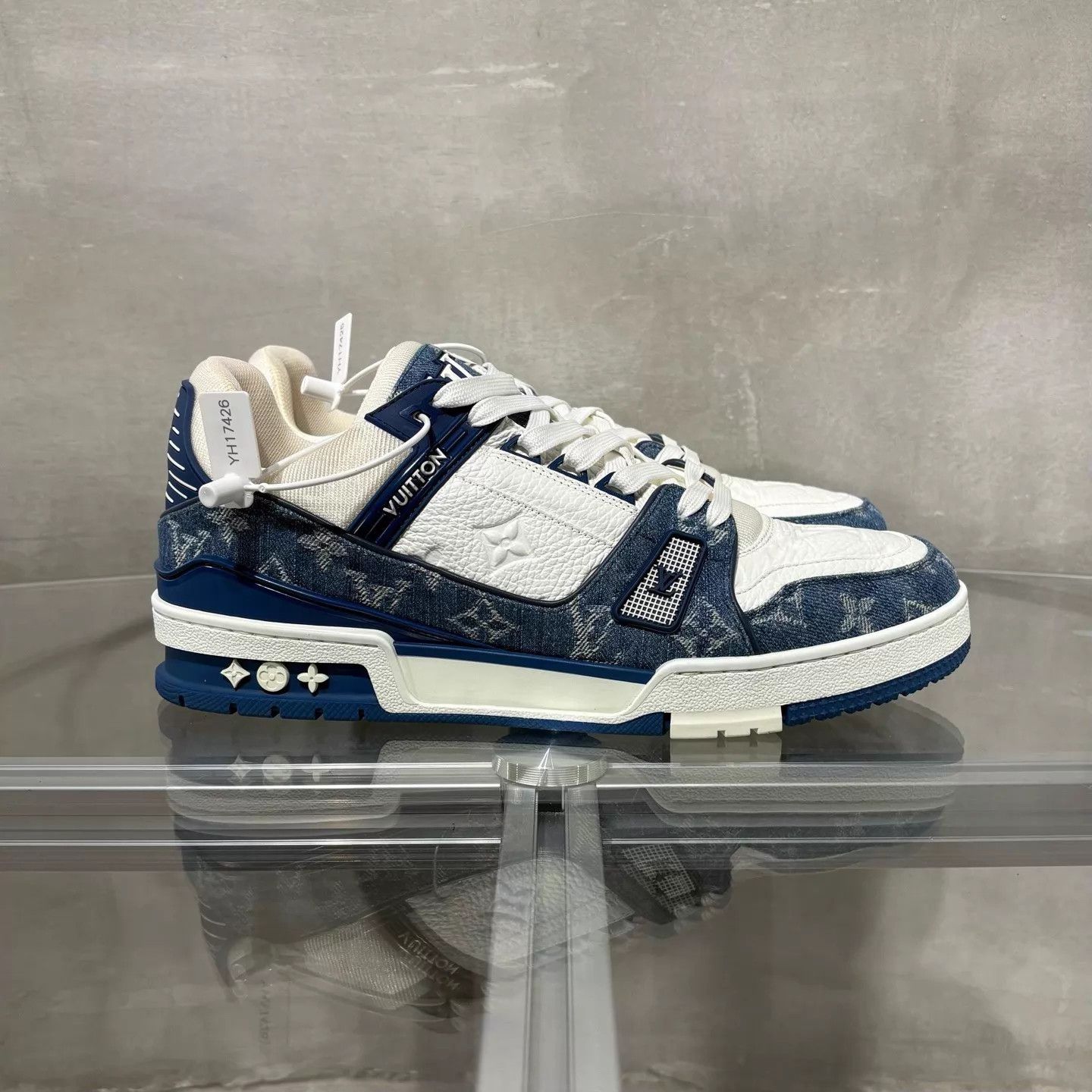 Louis Vuitton LV Trainer White Blue Denim UK8/42 New Original Box Size US 9 / EU 42 - 4 Thumbnail
