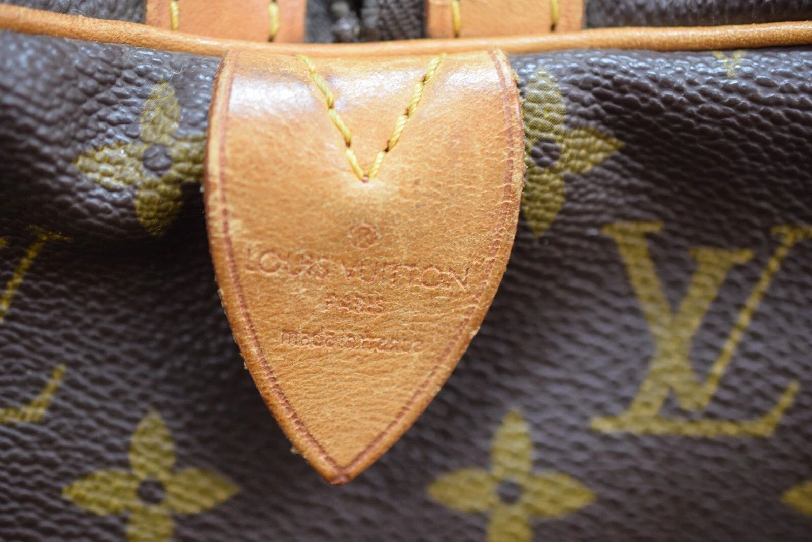 Louis Vuitton Louis Vuitton Sac Souple 35 Hand Bag Monogram Canvas M41626 Size ONE SIZE - 12 Thumbnail