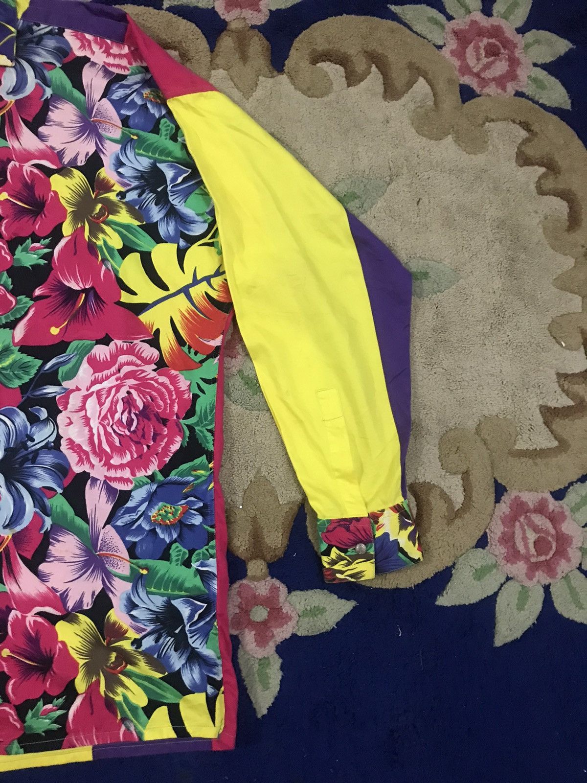 Versus Versace Versus Gianni Versace Floral Print Size US S / EU 44-46 / 1 - 5 Thumbnail