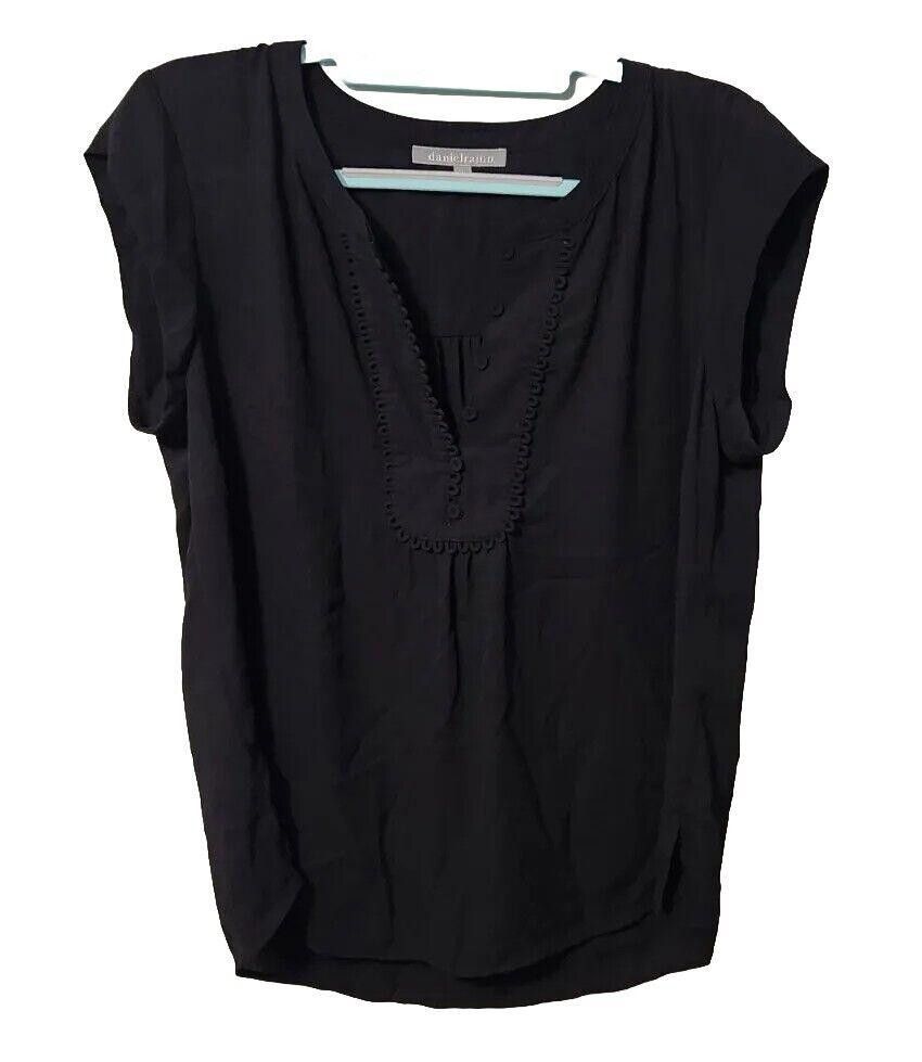Designer Daniel Rainn Top Large Black Short Sleeve V Neck Buttons top Size L / US 10 / IT 46 - 1 Thumbnail