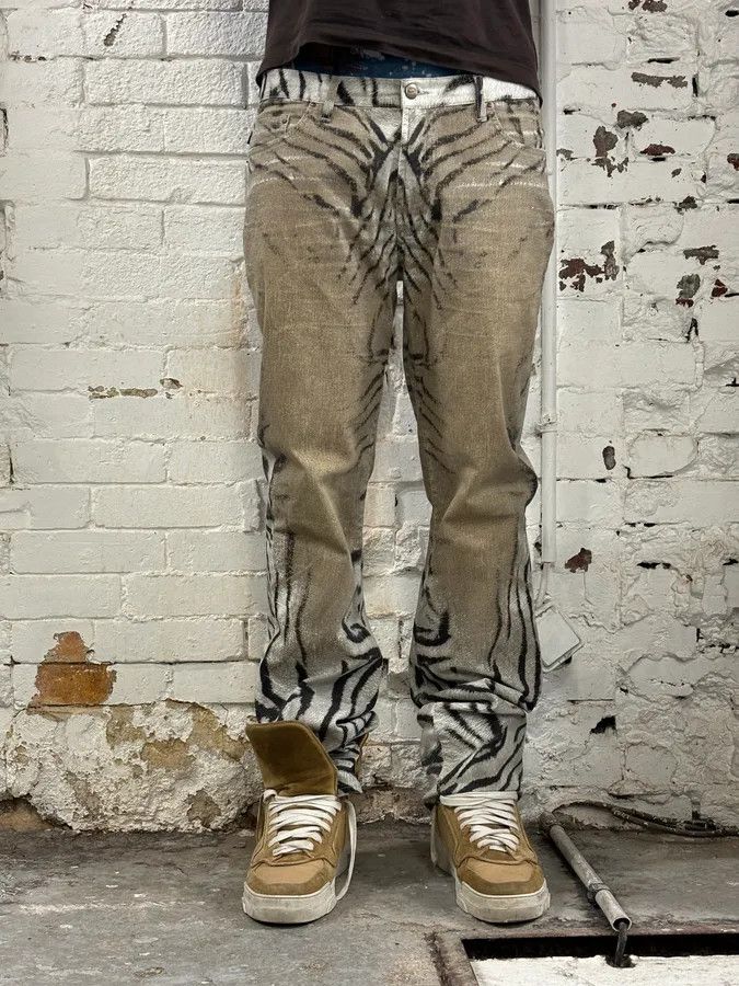 Just Cavalli 2000s Cavalli White & Beige Zebra Gradient Pants Size 28" / US 6 / IT 42 - 3 Thumbnail