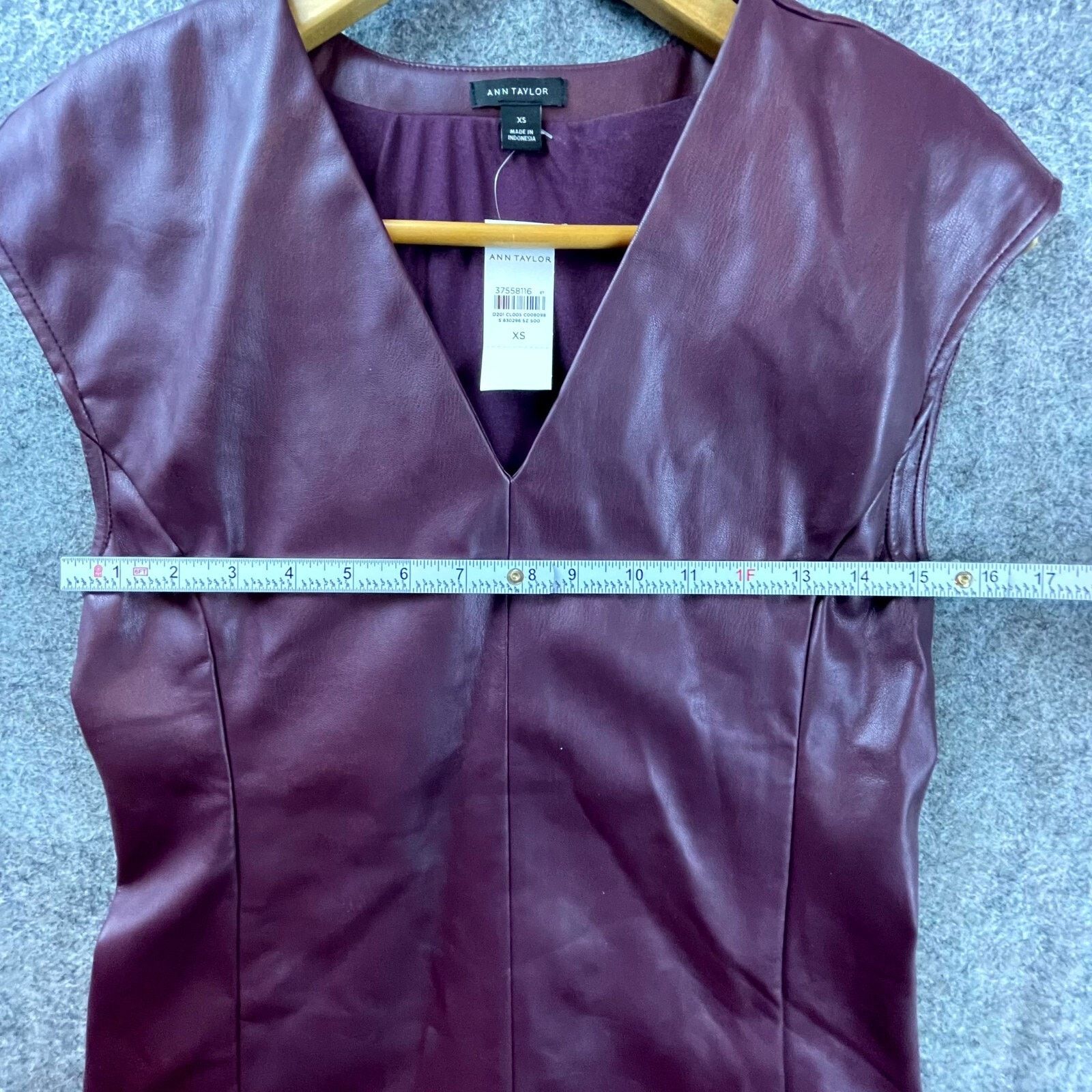 Ann Taylor Ann Taylor Faux Leather Top Womens XS Office Moto Steampunk Size XS / US 0-2 / IT 36-38 - 4 Thumbnail