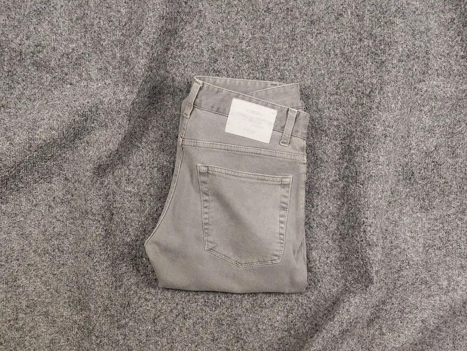 Iceberg Iceberg Design Italy Dark Gray Slim Fit Denim Men's Jeans Size US 31 - 1 Thumbnail
