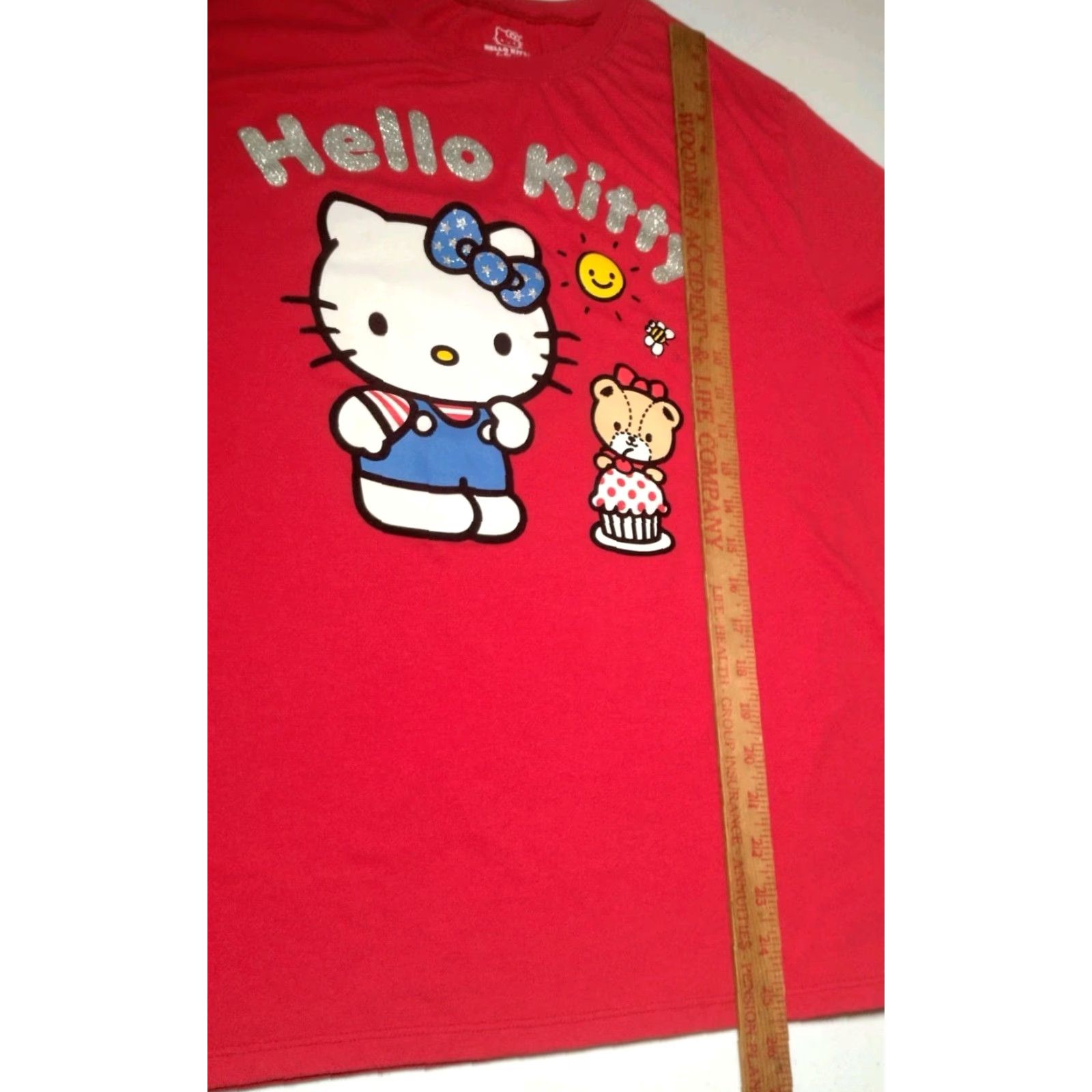 Vintage SANRIO Hello Kitty Shirt Womens Large Red Glitter Cupcake Graphic T-Shirt Size L / US 10 / IT 46 - 7 Thumbnail