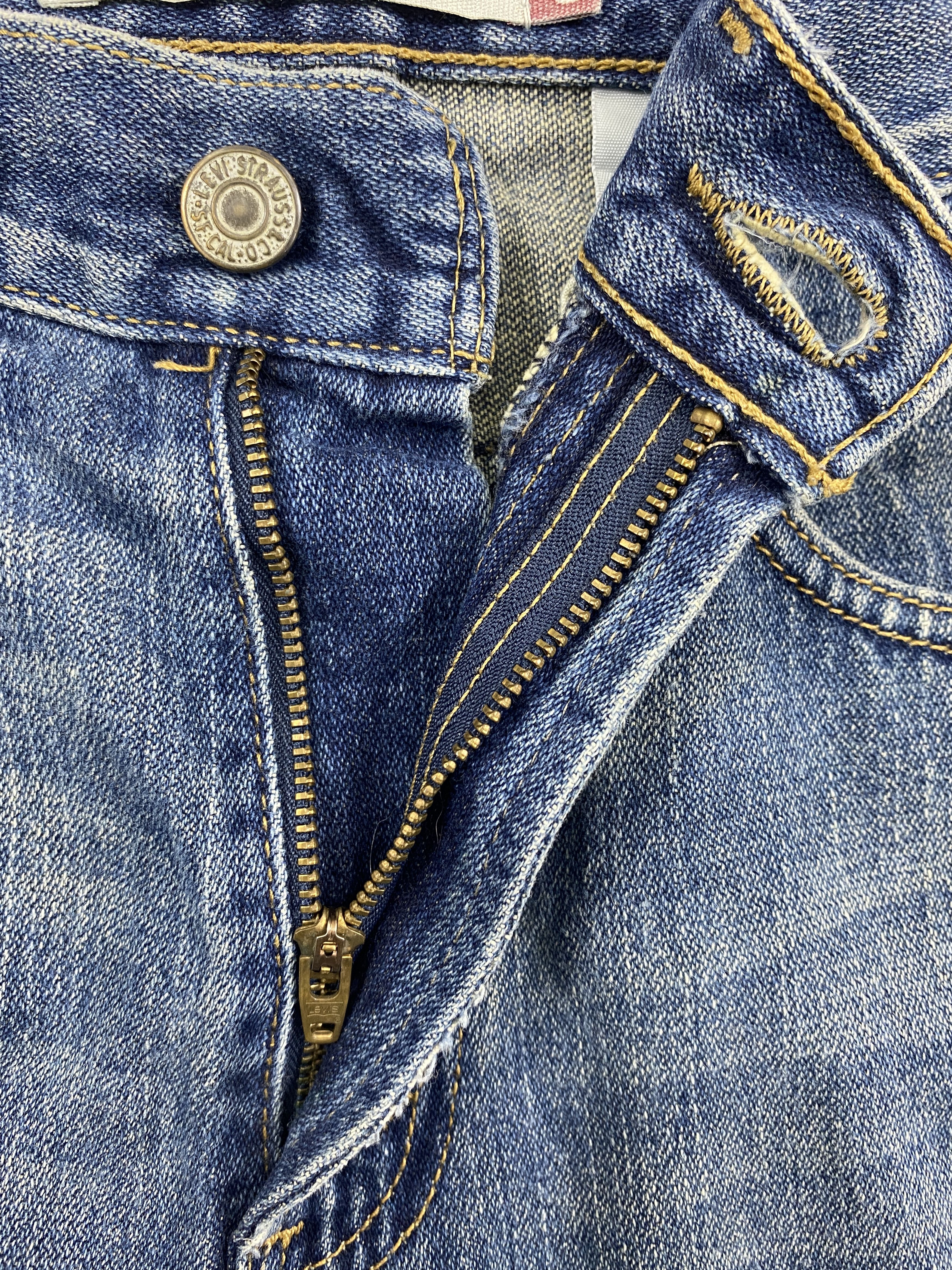 Levi's Faded Blue Vintage Levi's 569 29x28 Denim -JN2089 Size US 29 - 7 Thumbnail