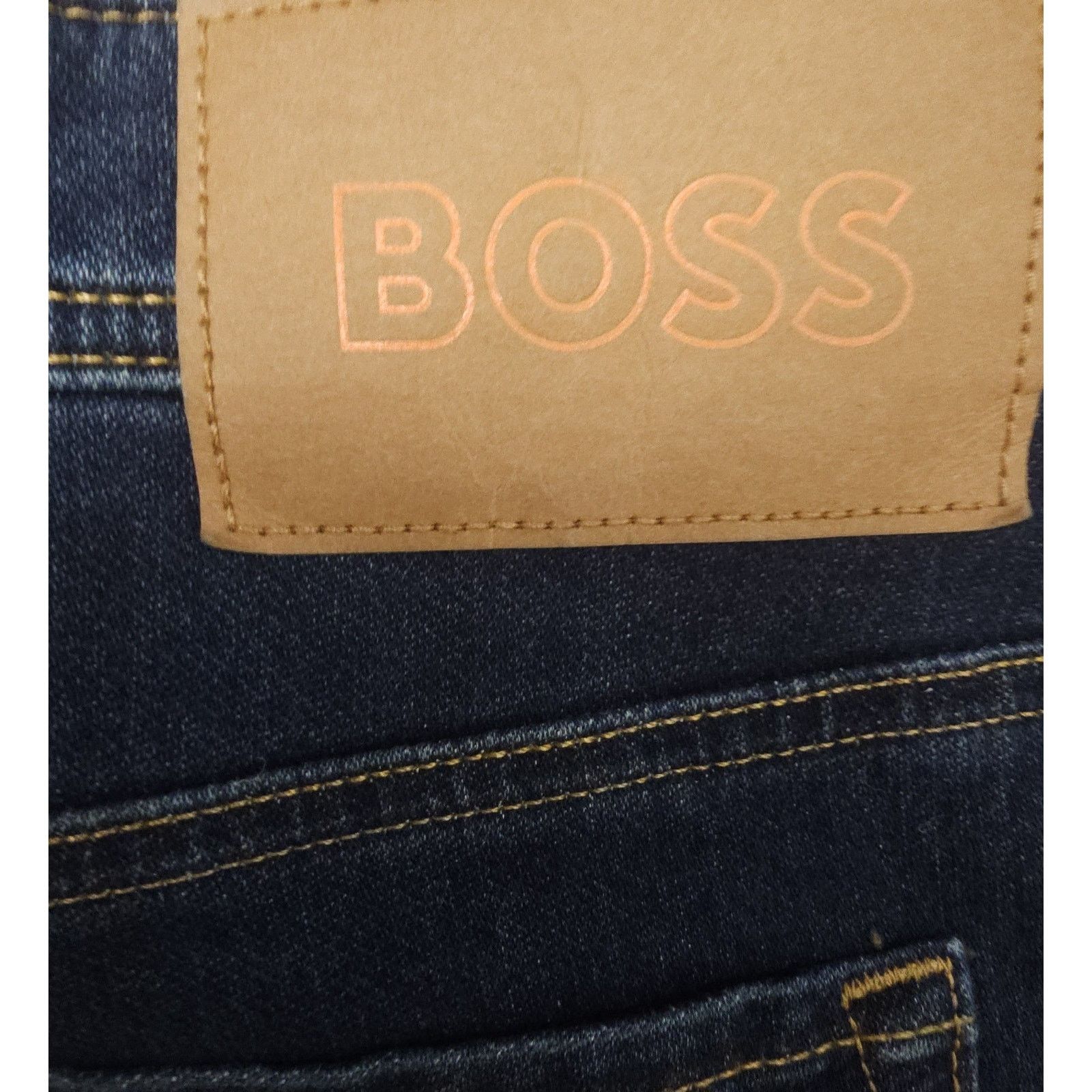 Hugo Boss Hugo Boss Mens Jeans Tapered Fit Stretch Dark Blue Wash 38 Size US 38 / EU 54 - 8 Thumbnail