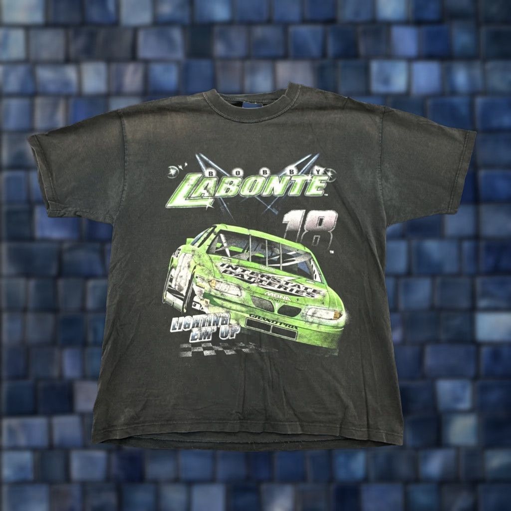 Chase Authentics VINTAGE NASCAR Bobby Labonte #18 T Shirt Lighting Em' Up Chase Authentics Large Black 90s Mens T-Shirt Shirts Men Racing Nascar Size US L / EU 52-54 / 3 - 1 Thumbnail