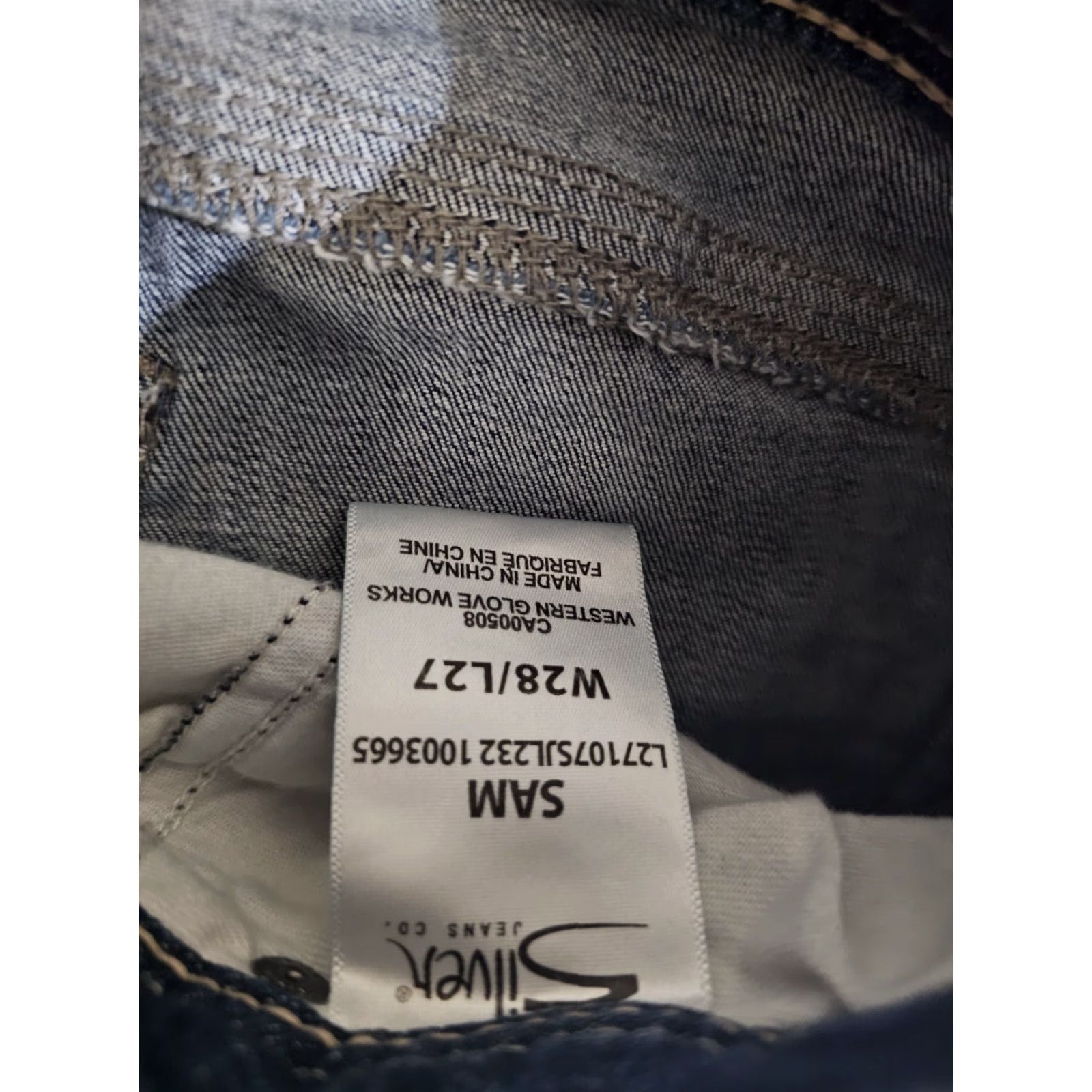 Silver Jeans Co. VINTAGE? No — Silver Jeans Co. "Sam" Straight Leg Distressed Denim Jeans Women's 28w 27 Inseam Blue 28 5-Pocket Mens? Womens Size 28" / US 6 / IT 42 - 6 Thumbnail