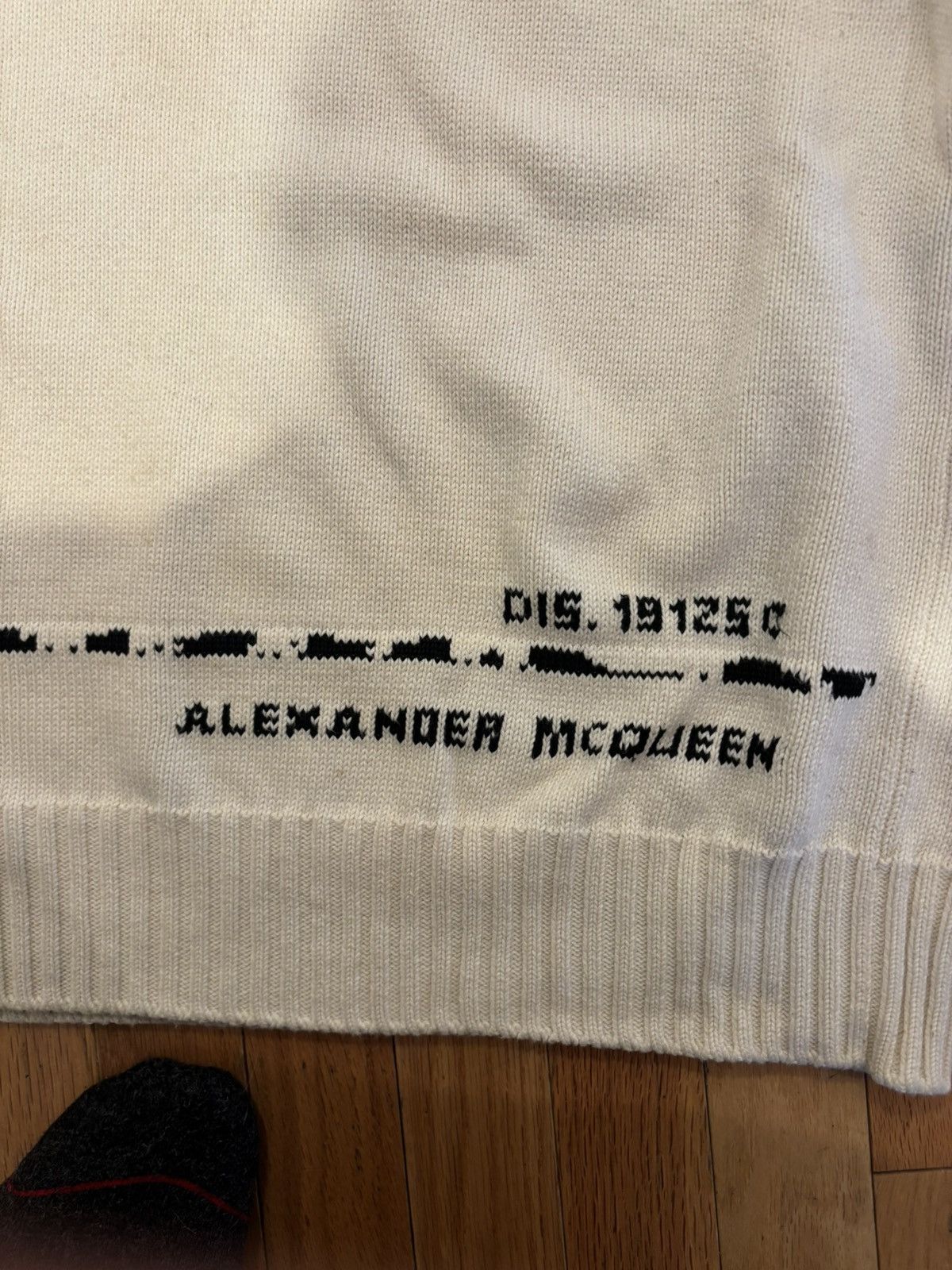 Alexander McQueen Alexander McQueen Knit Sweater Size US M / EU 48-50 / 2 - 3 Thumbnail