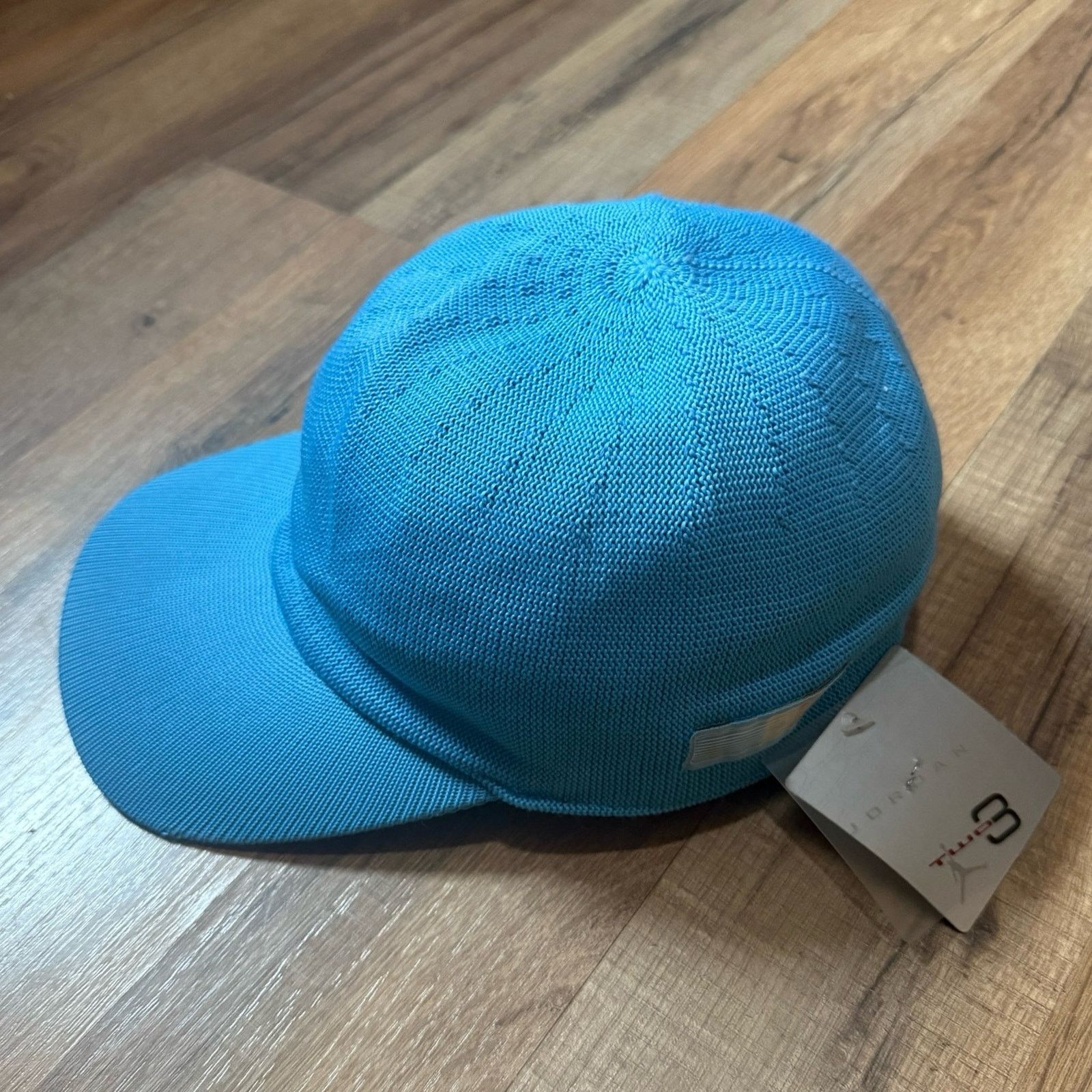 Jordan Brand Y2K Air Jordan Two3 Mesh Knit Hat Size ONE SIZE - 1 Thumbnail
