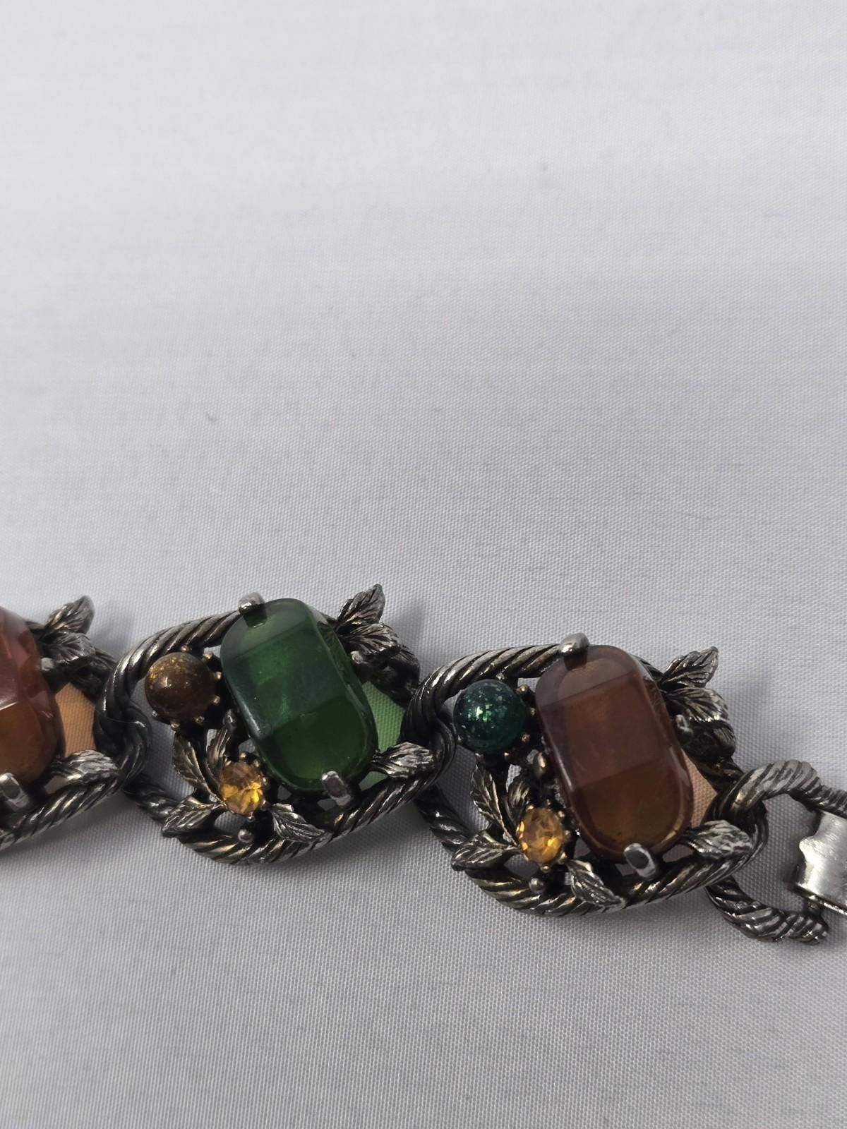 Chalk Line Selini 1960s Silver Tone Bracelet Green Red Cab Vintage Size ONE SIZE - 3 Thumbnail