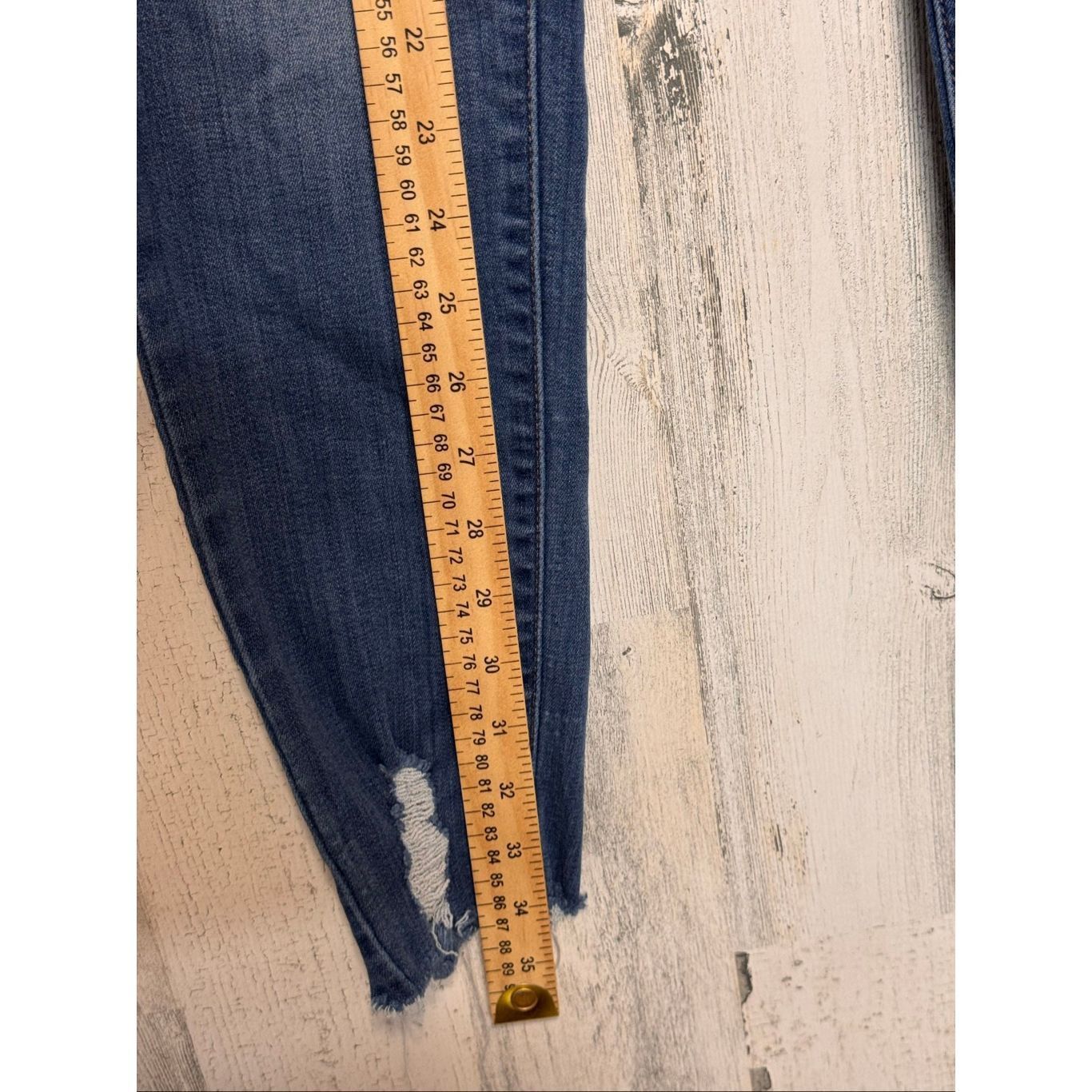 Other ENJEAN Distressed Skinny Jeans Medium Wash Size 9 Women’s Size 32" / US 10 / IT 46 - 11 Thumbnail